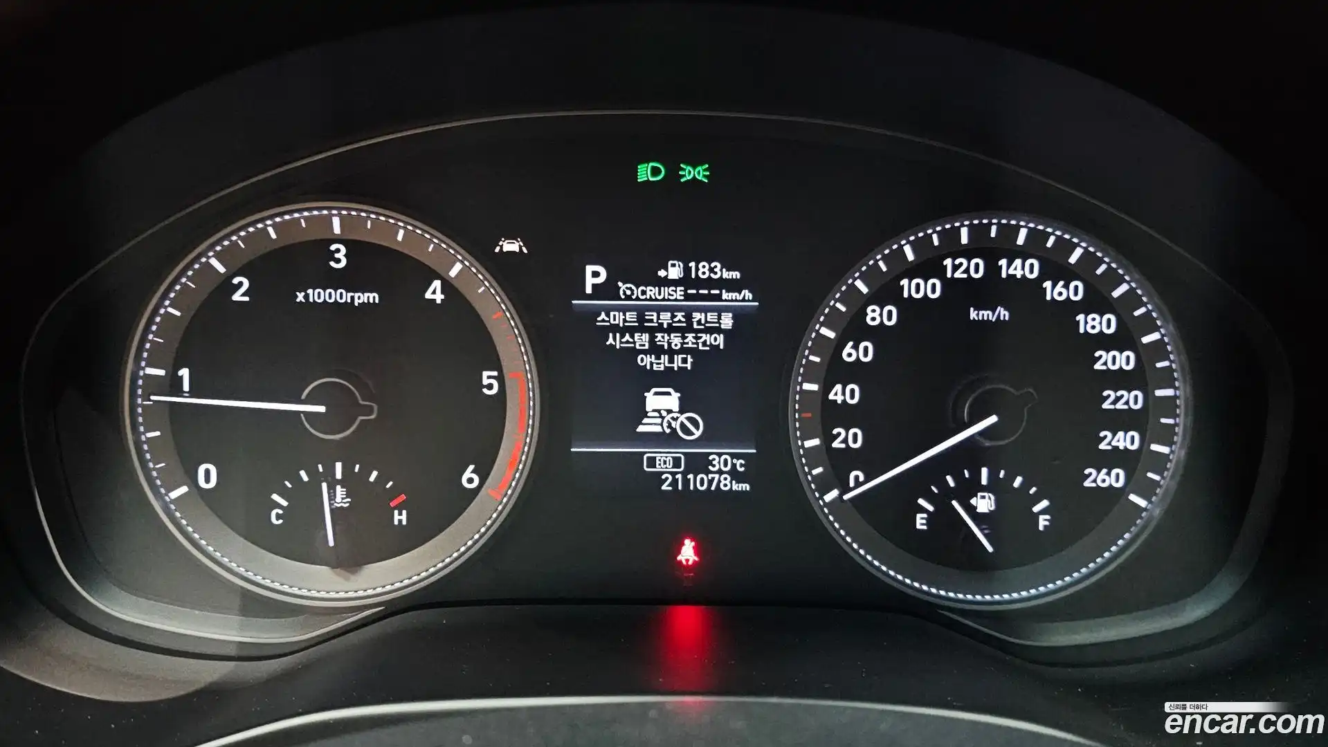 Grandeur Hyundai 2018.4-INNER-008