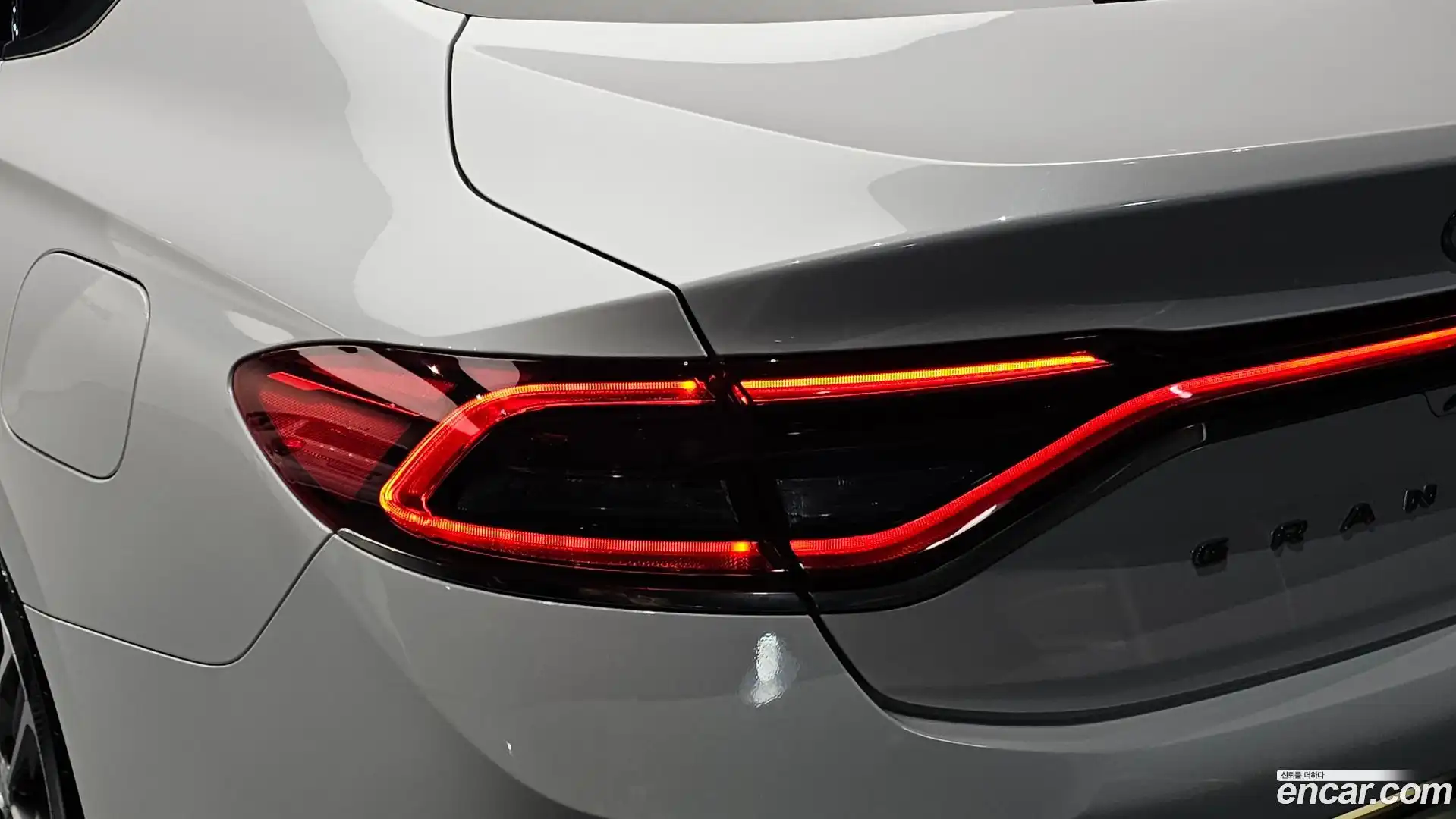 Grandeur Hyundai 2018.4-OUTER-033