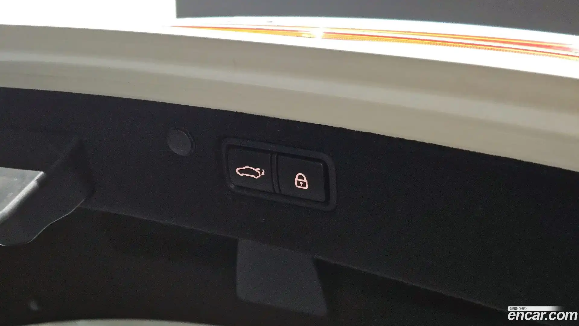 Grandeur Hyundai 2018.4-OPTION-044