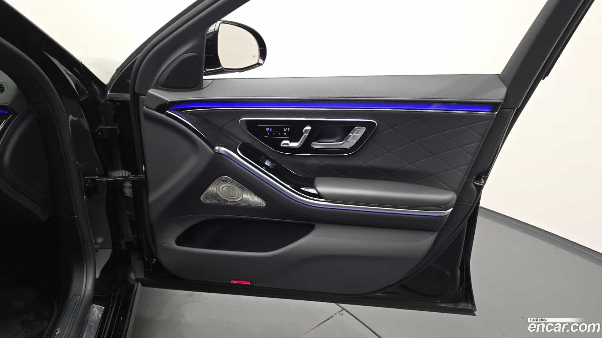 S-Class Mercedes-Benz 2021.11-INNER-035