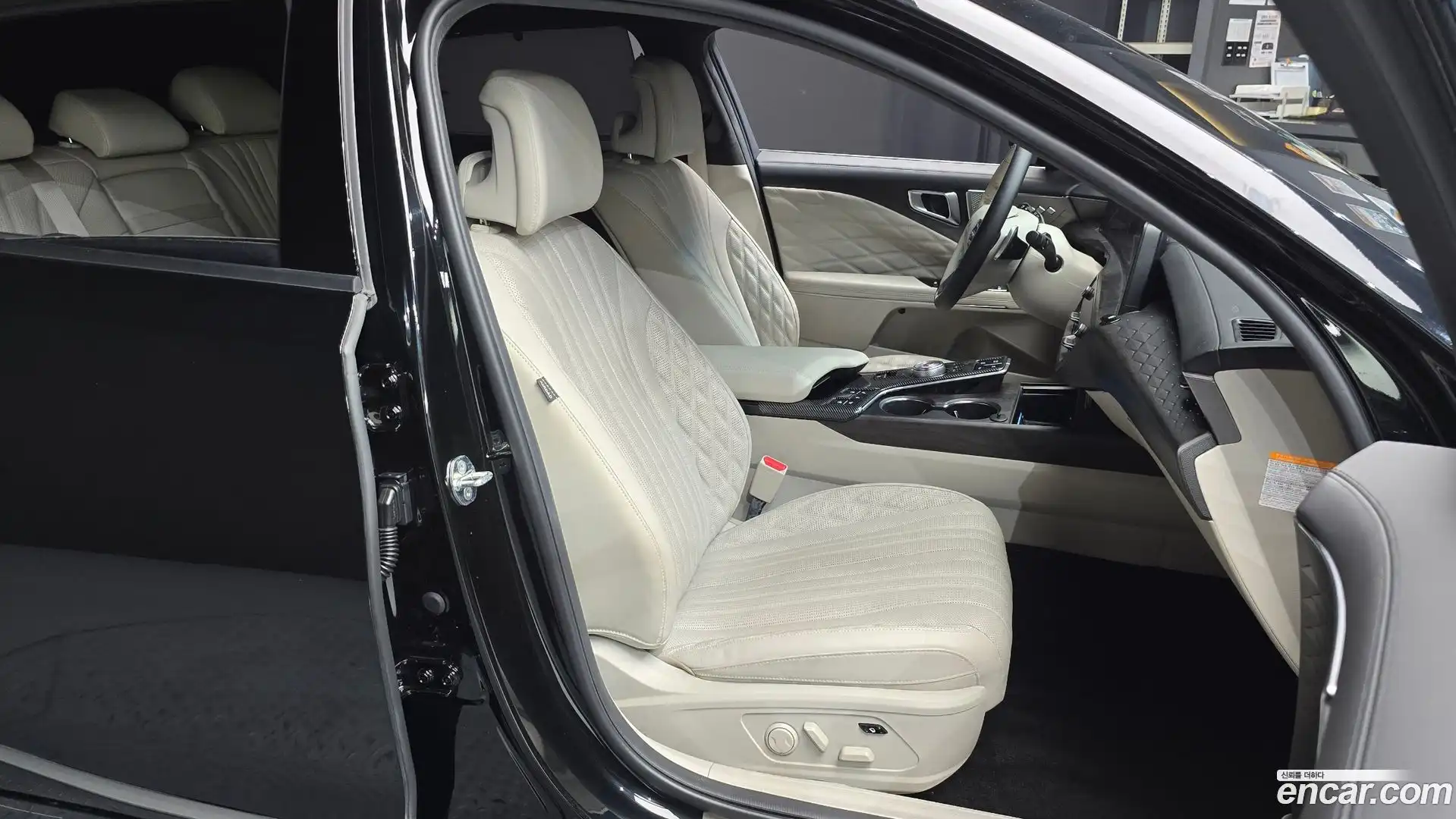 K8 Kia 2022.6-INNER-036