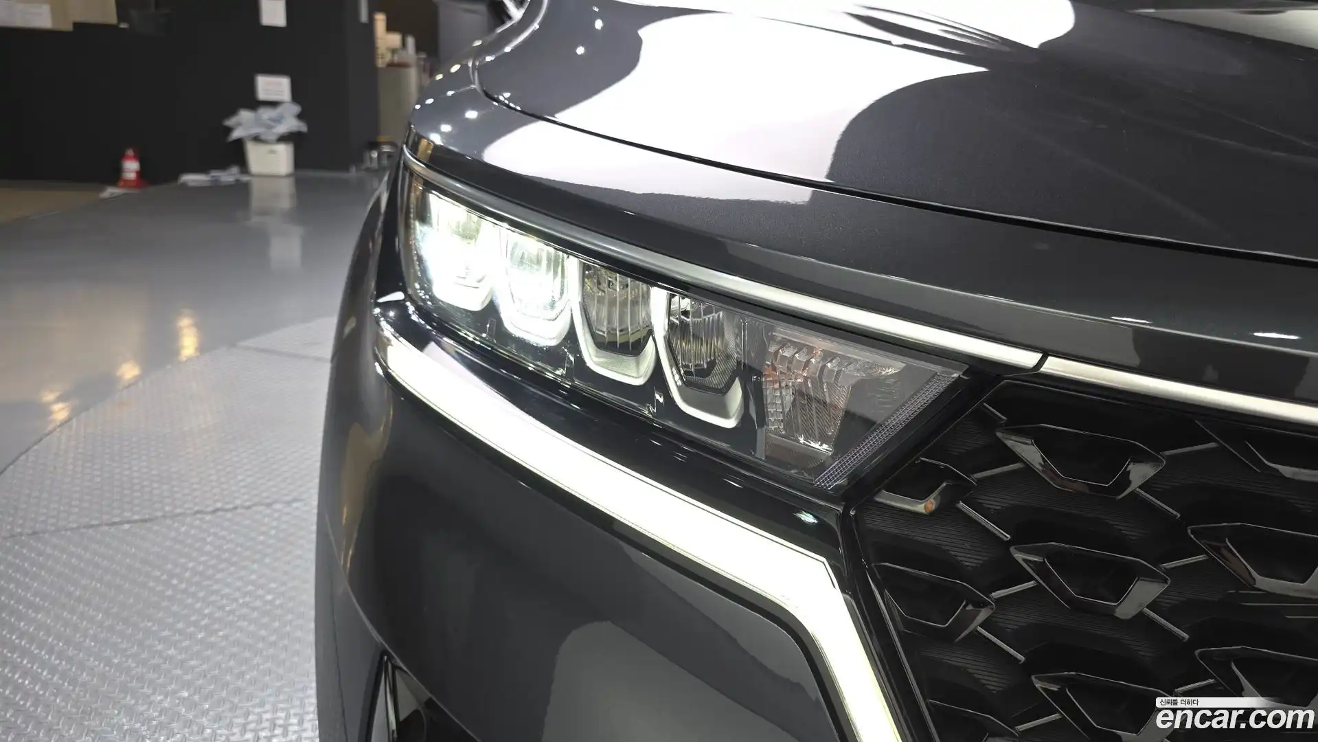 Sorento Kia 2023.1-OUTER-032