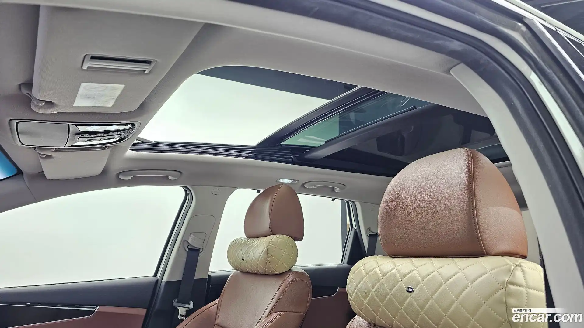 Sorento Kia 2018.0-OPTION-023