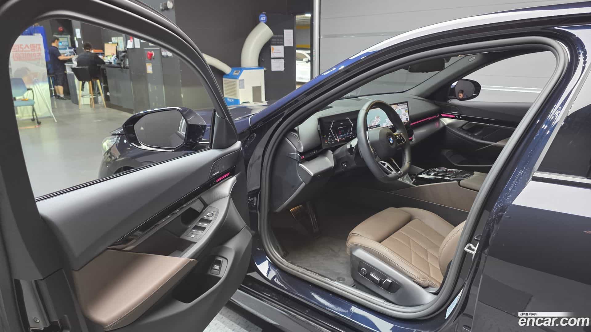 5-Series BMW 2024.5-INNER-010
