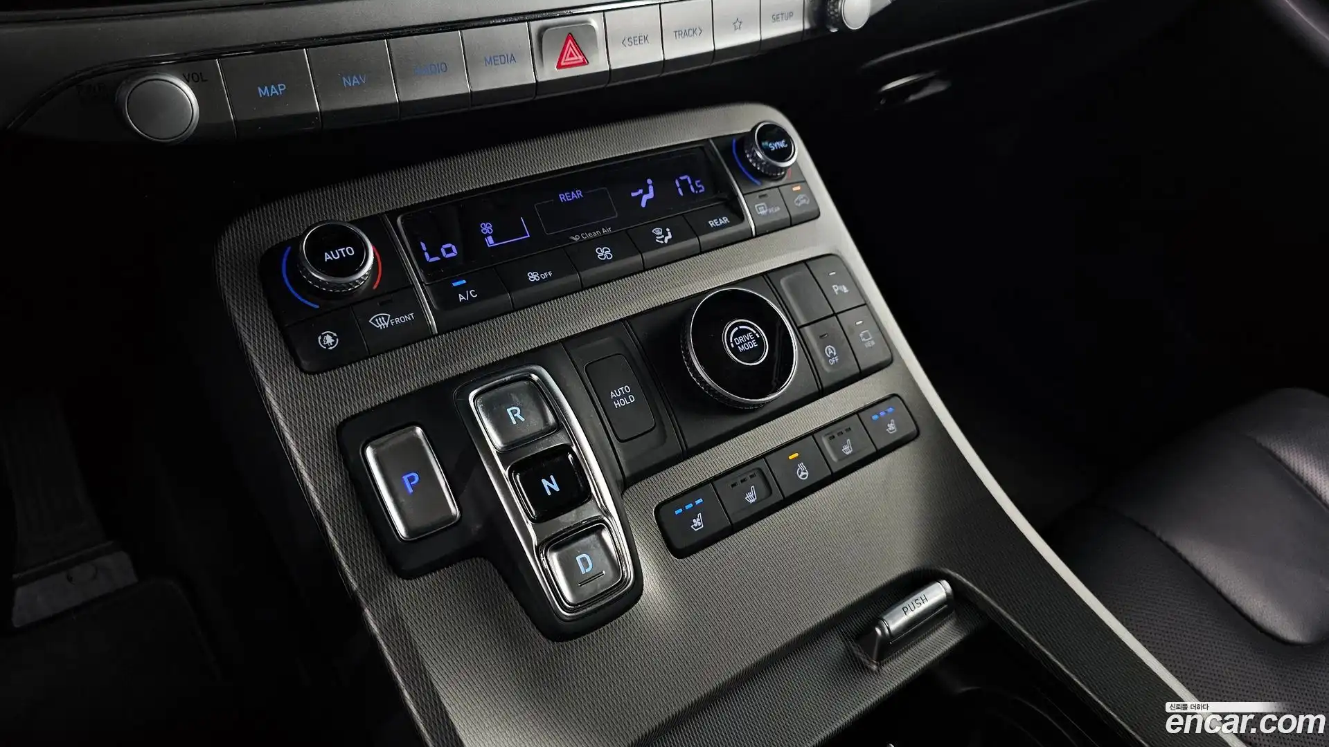 Palisade Hyundai 2022.2-INNER-009