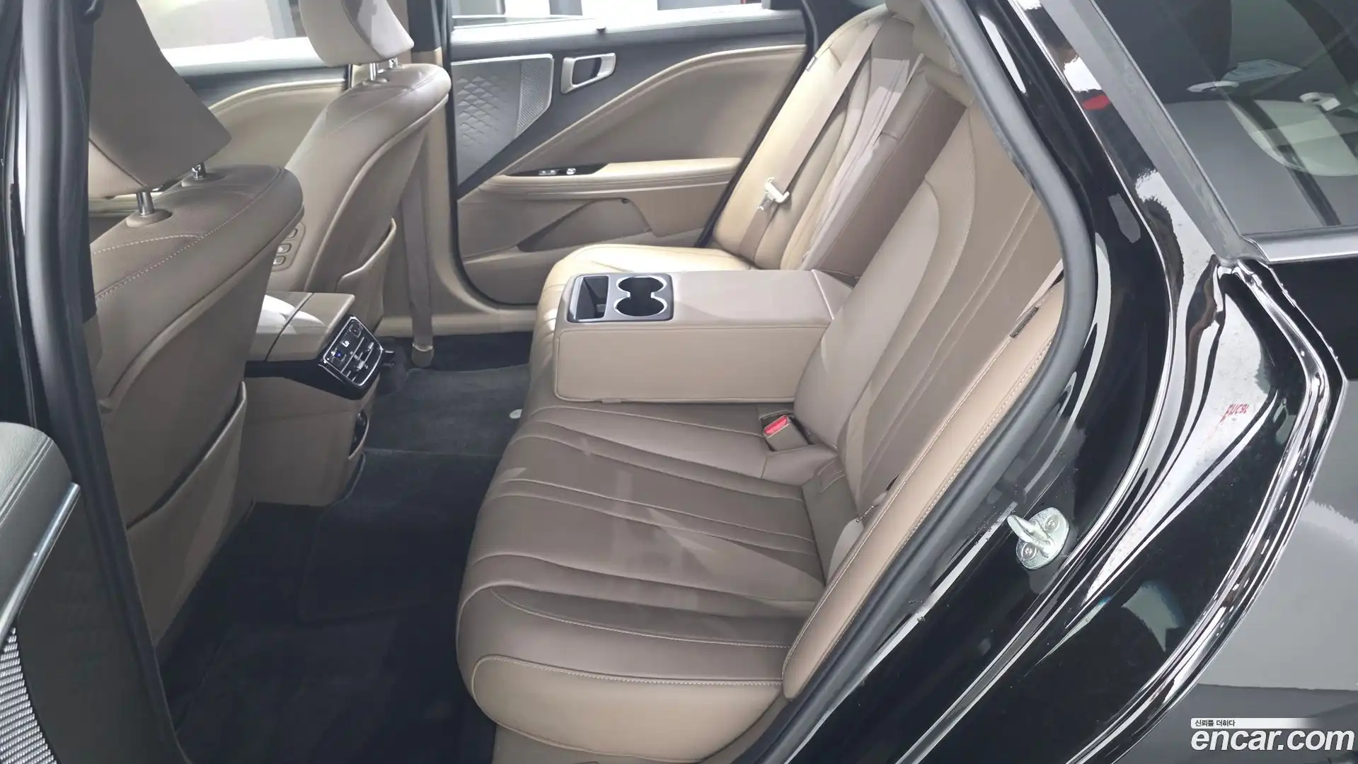 K8 Kia 2021.6-OPTION-016