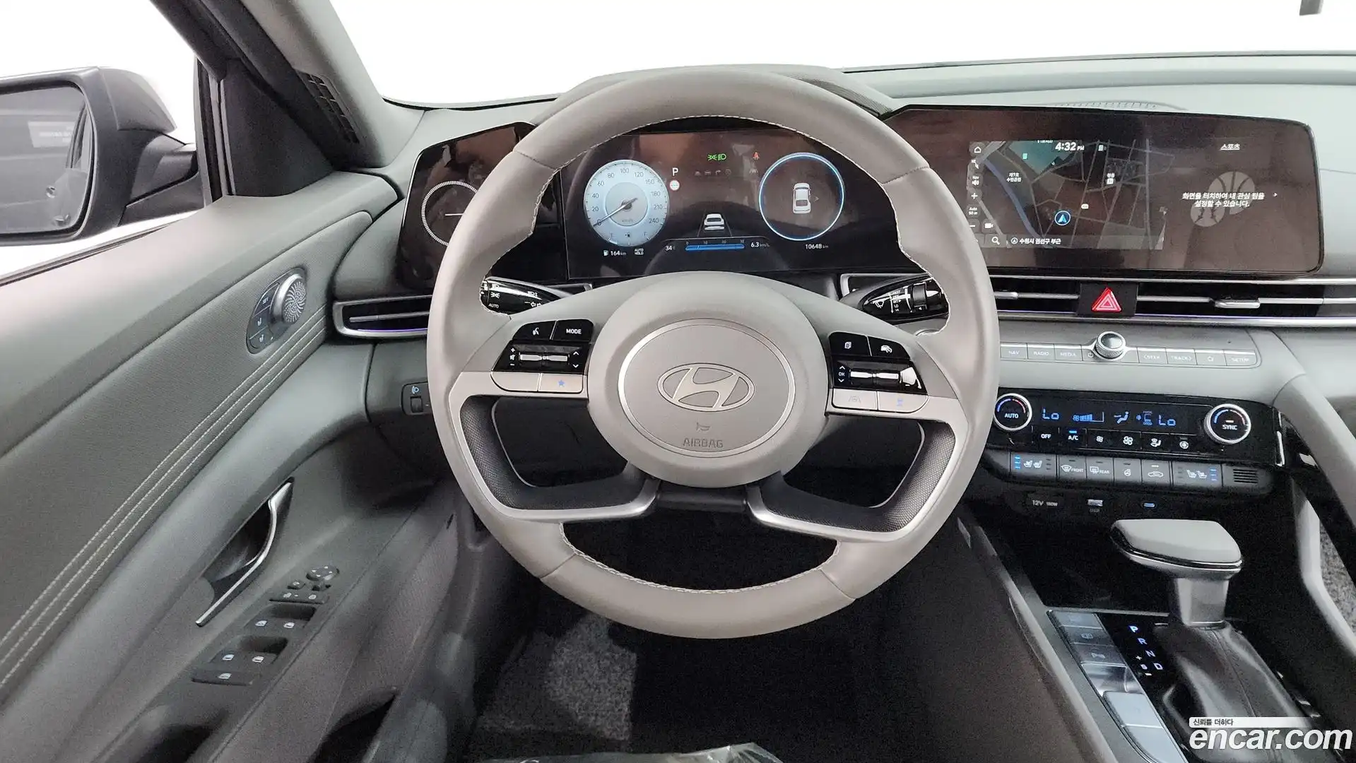 AVANTE Hyundai 2024.4-OPTION-018