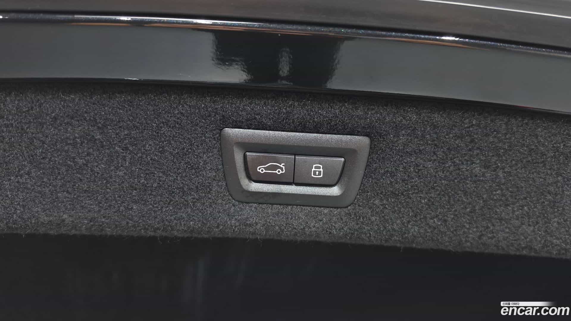 8-Series BMW 2024.10-OPTION-021