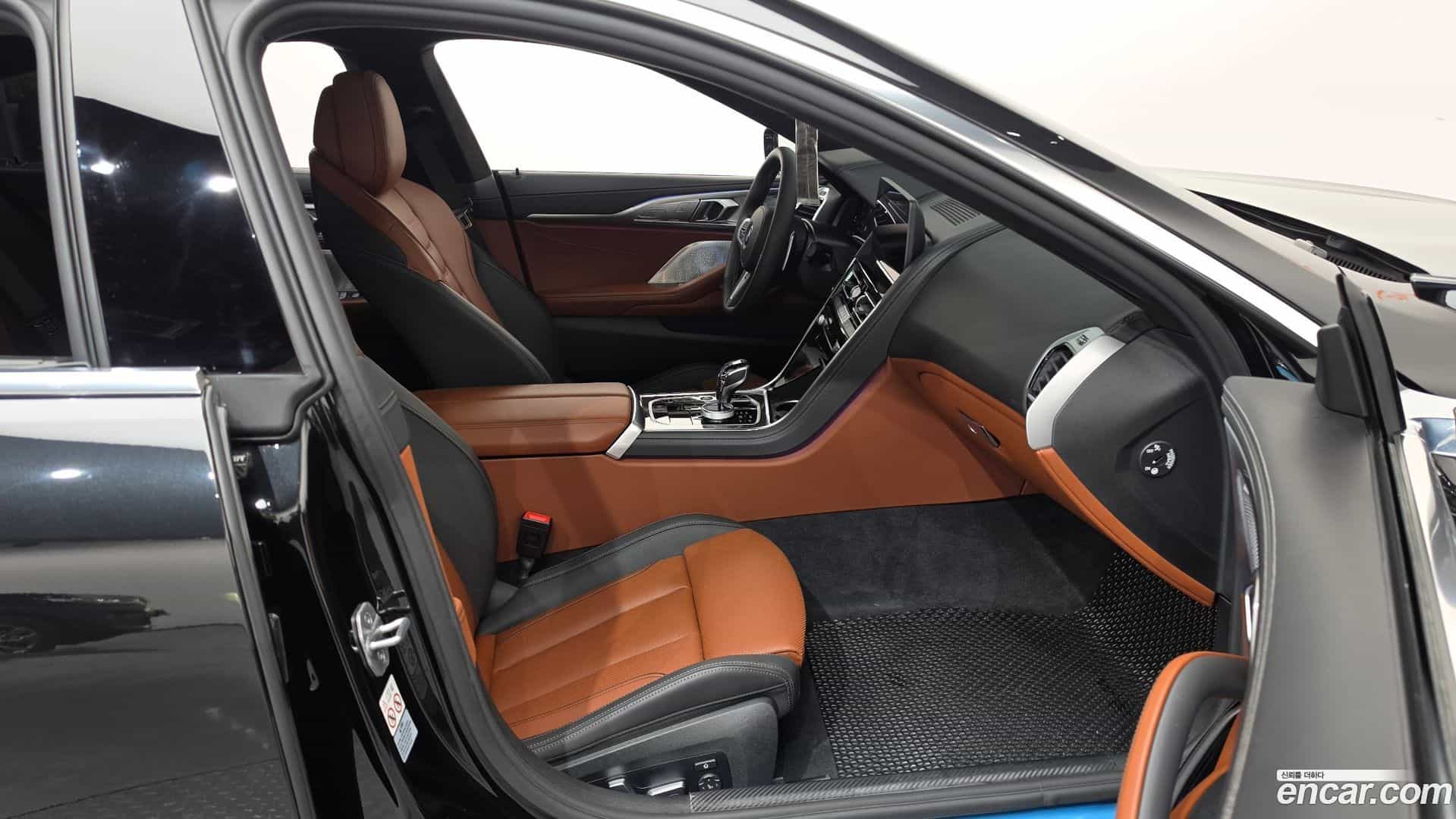 8-Series BMW 2024.10-INNER-036
