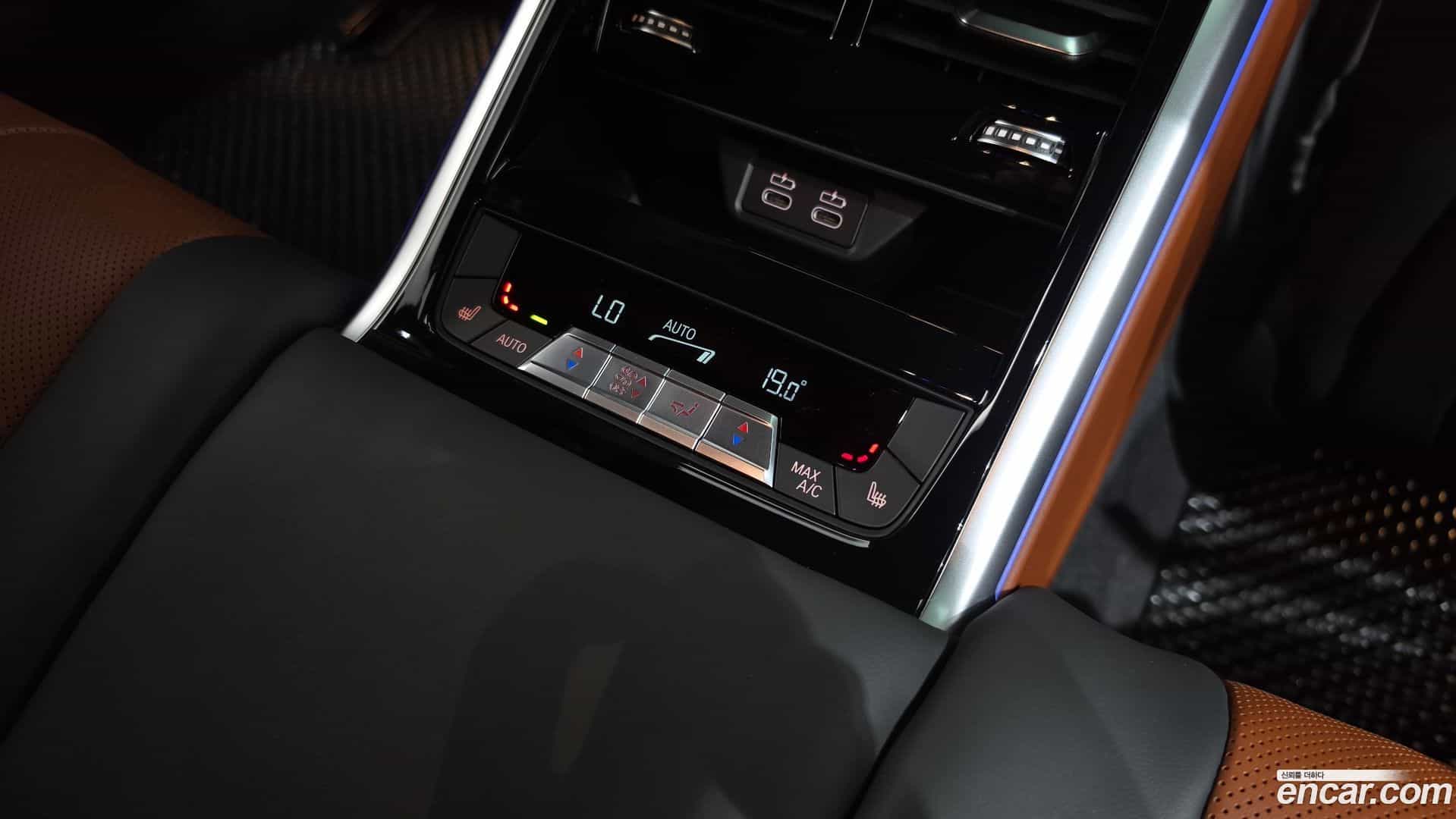 8-Series BMW 2024.10-OPTION-048