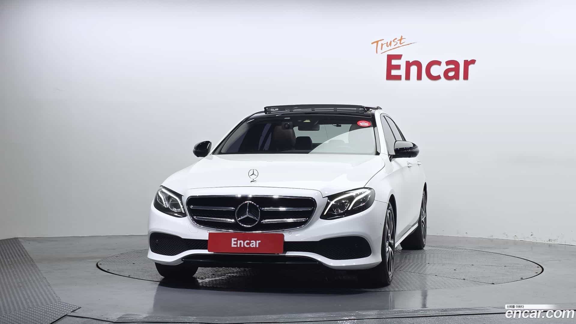 E-Class Mercedes-Benz 2016.6-OUTER-003