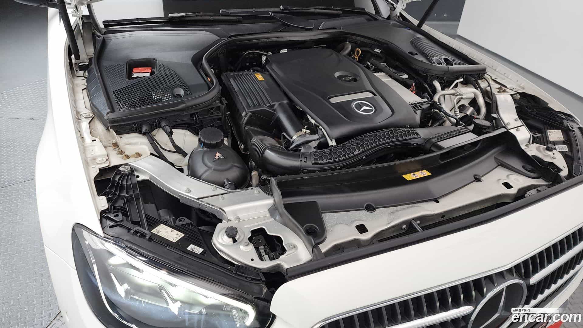 E-Class Mercedes-Benz 2020.11-OUTER-006
