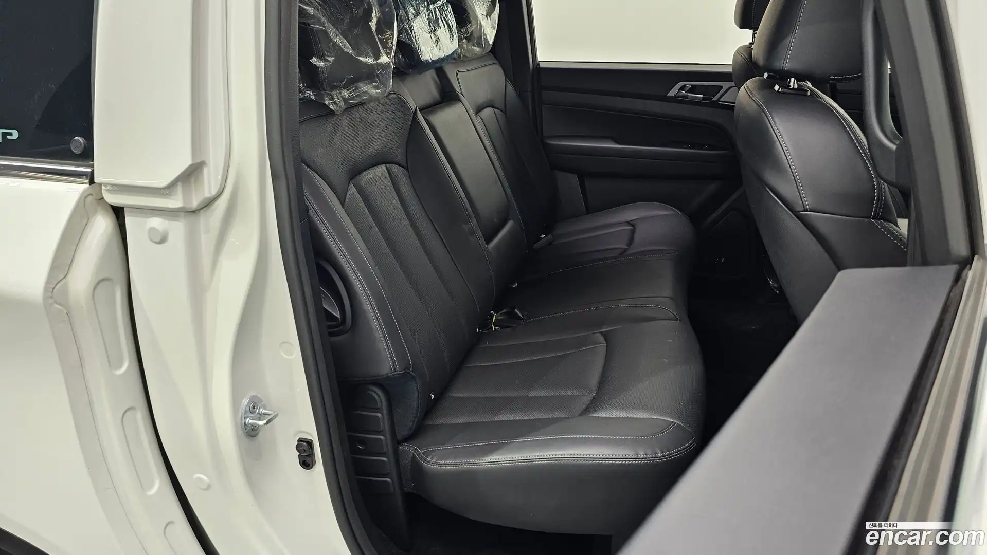 Rexton KG Mobility 2023.10-OPTION-015