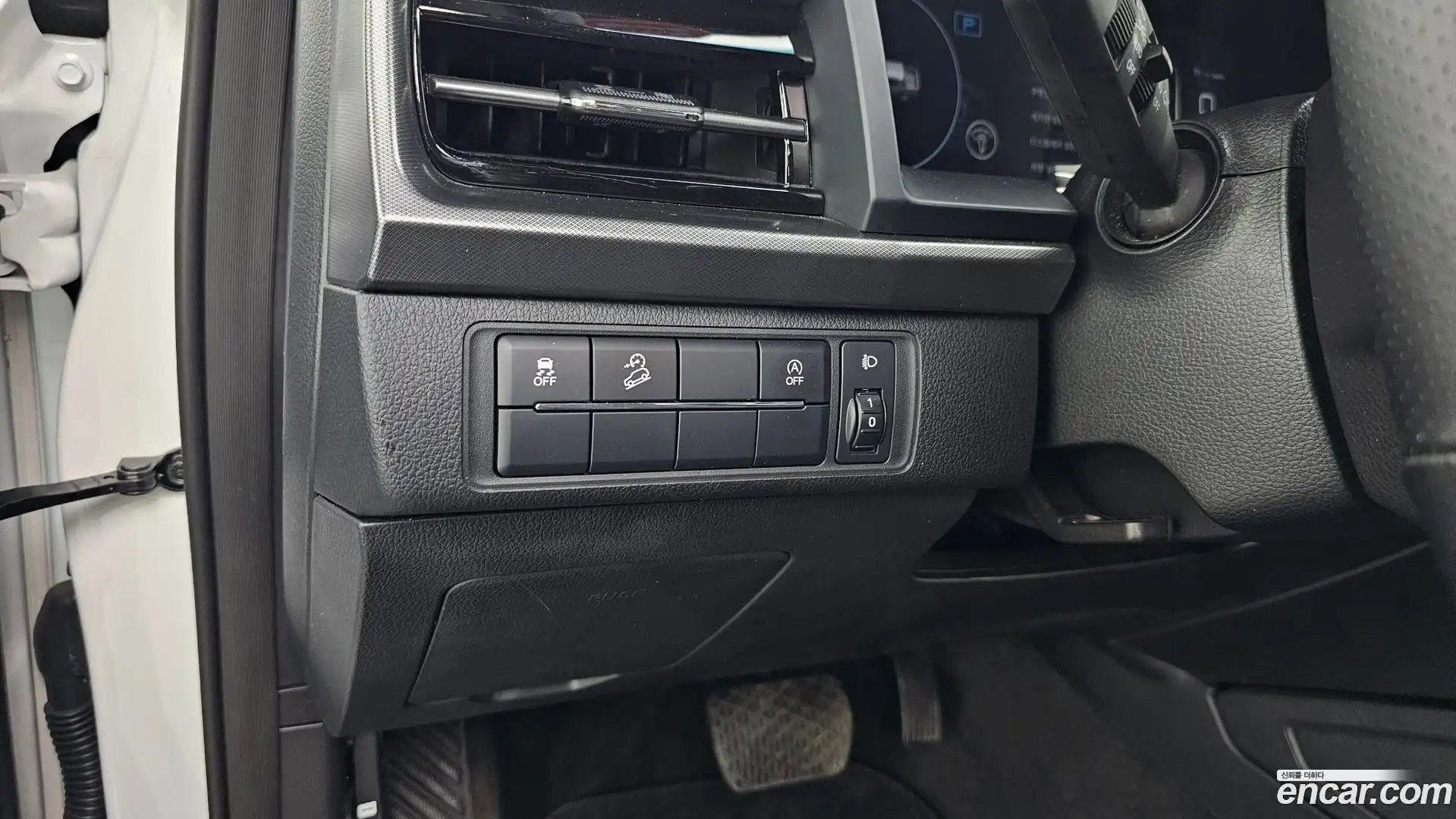 Rexton KG Mobility 2023.10-OPTION-021