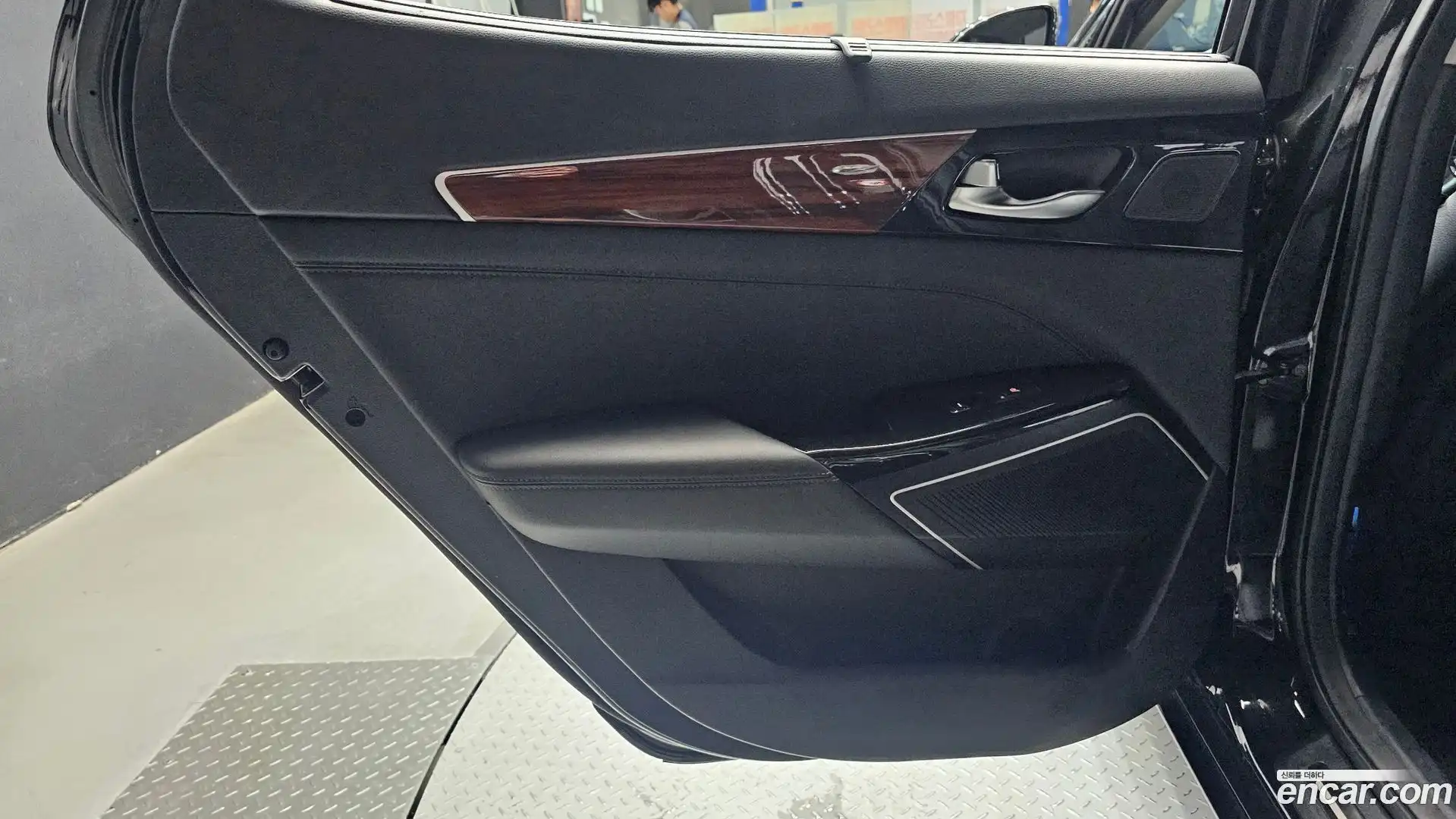K7 Kia 2017.0-INNER-035
