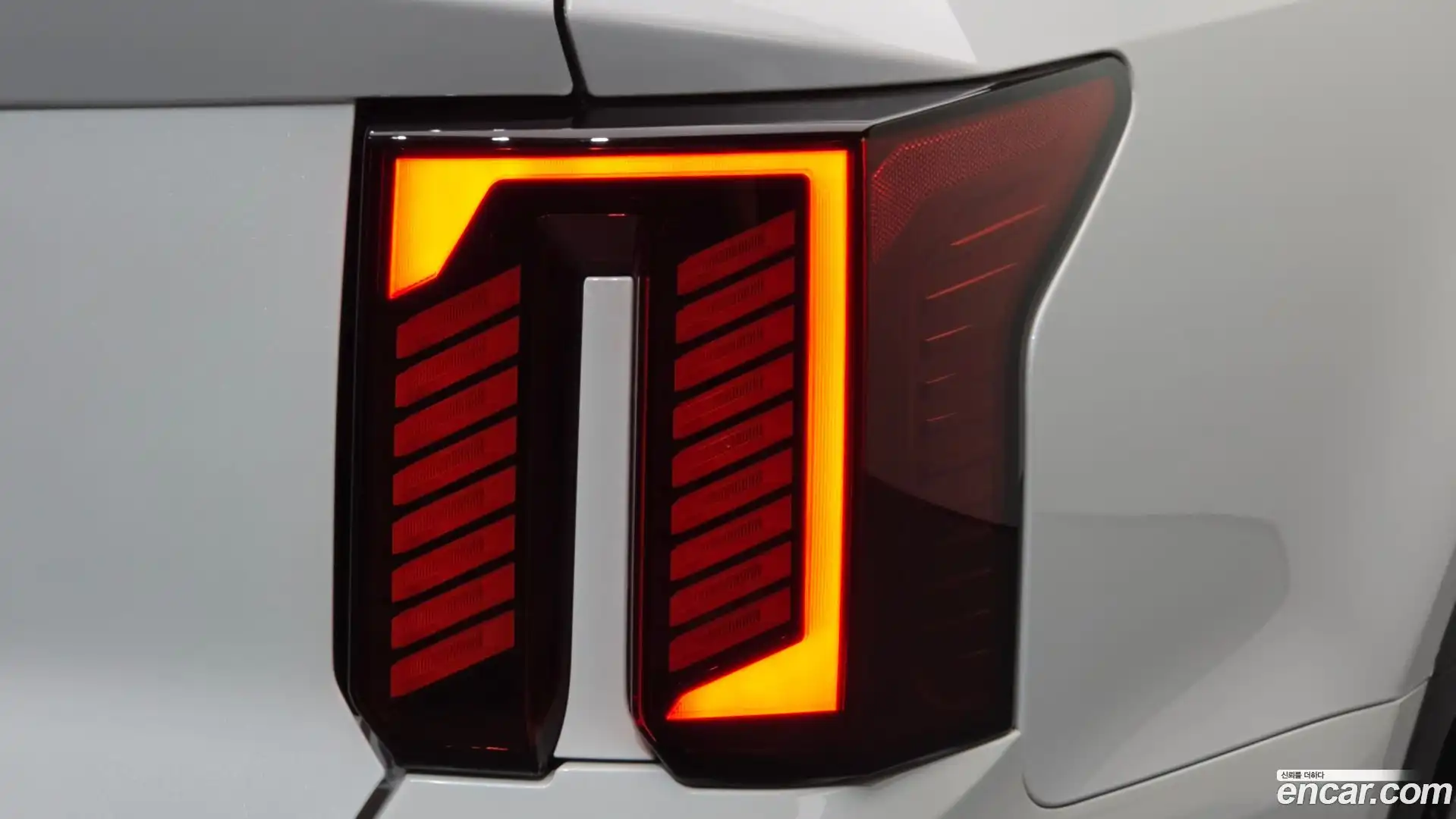 Sorento Kia 2023.8-OUTER-033