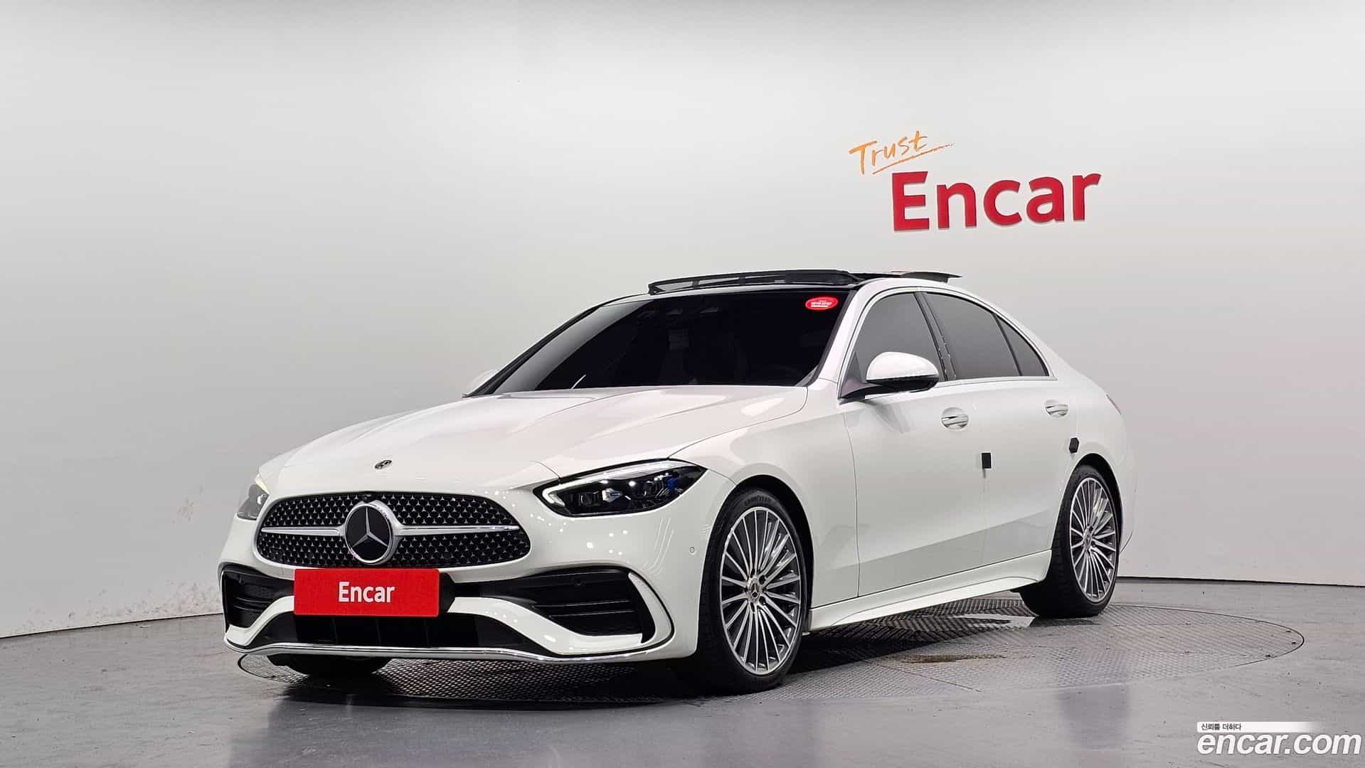 C-Class Mercedes-Benz 2023.4-OUTER-001