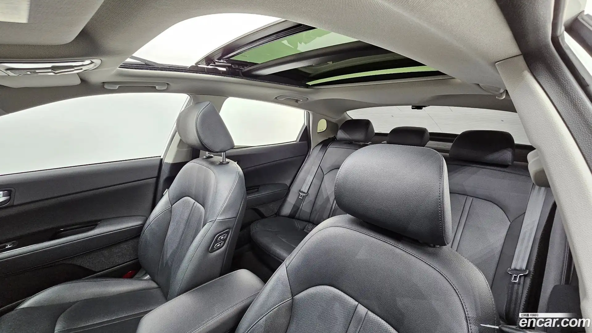 K5 Kia 2016.1-OPTION-023