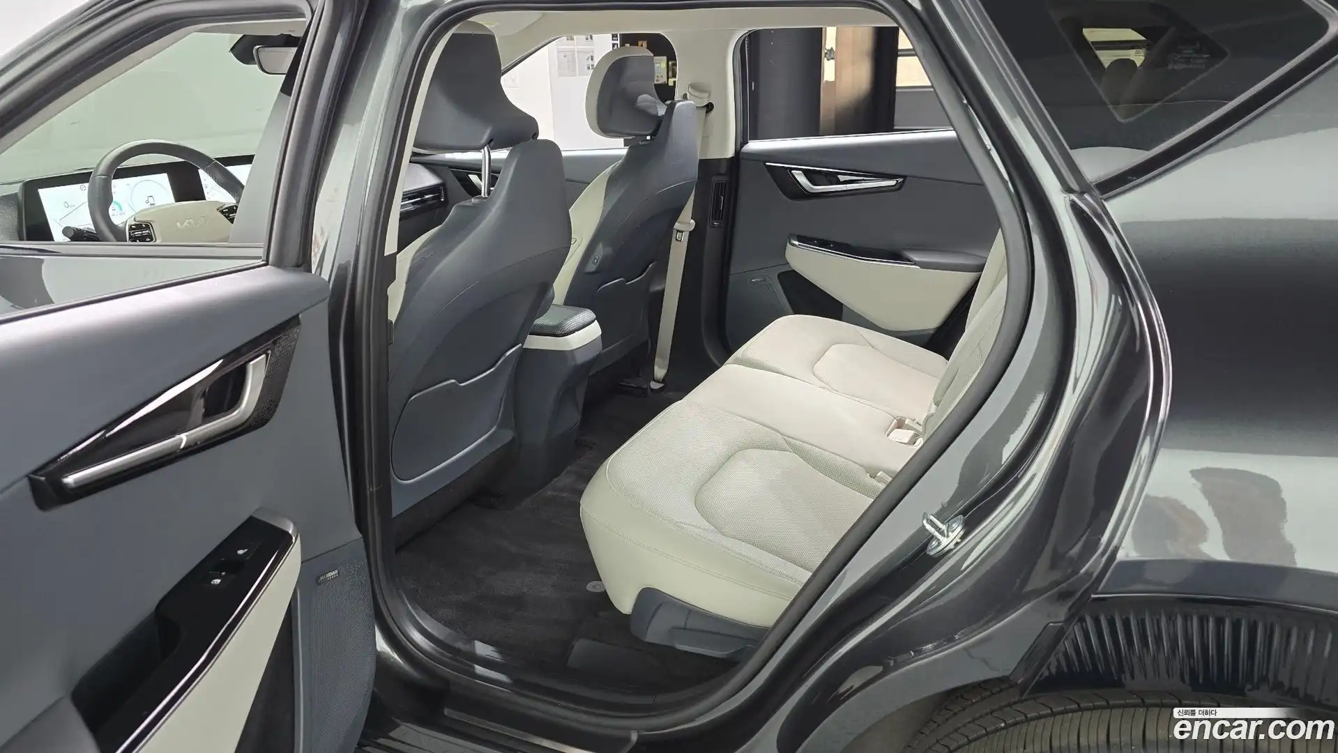 EV6 Kia 2023.5-INNER-036