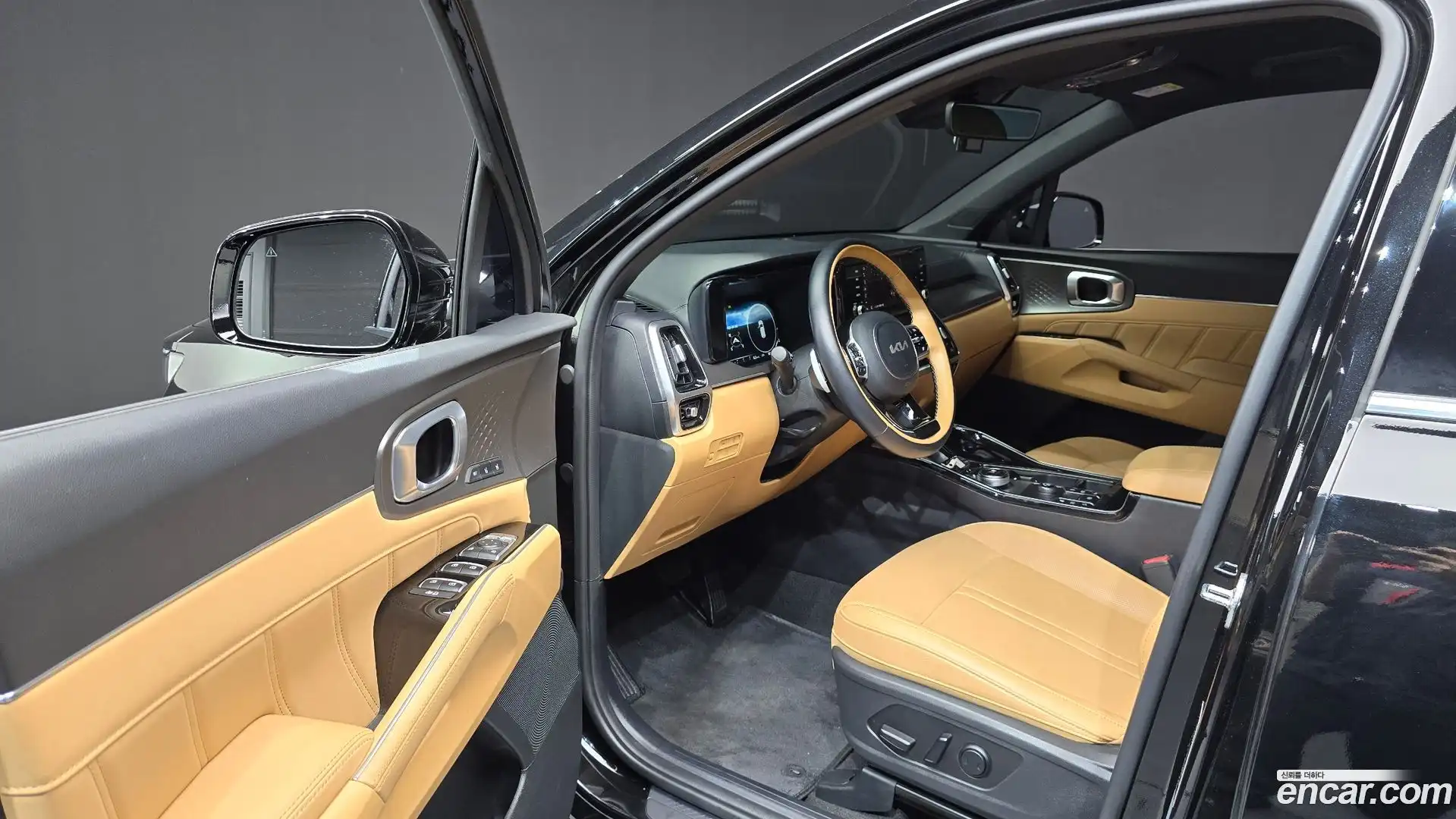 Sorento Kia 2023.4-INNER-010