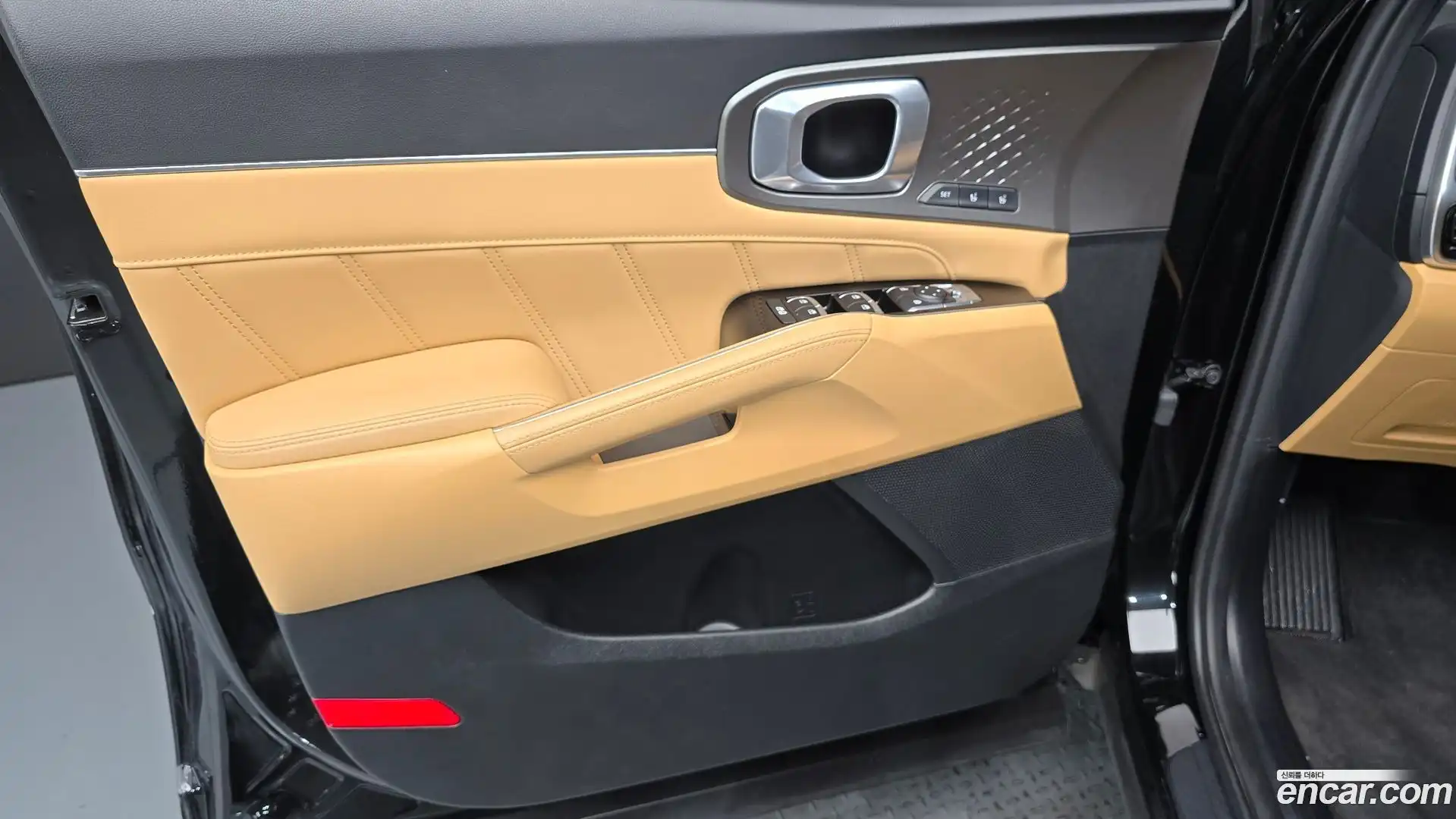Sorento Kia 2023.4-INNER-034