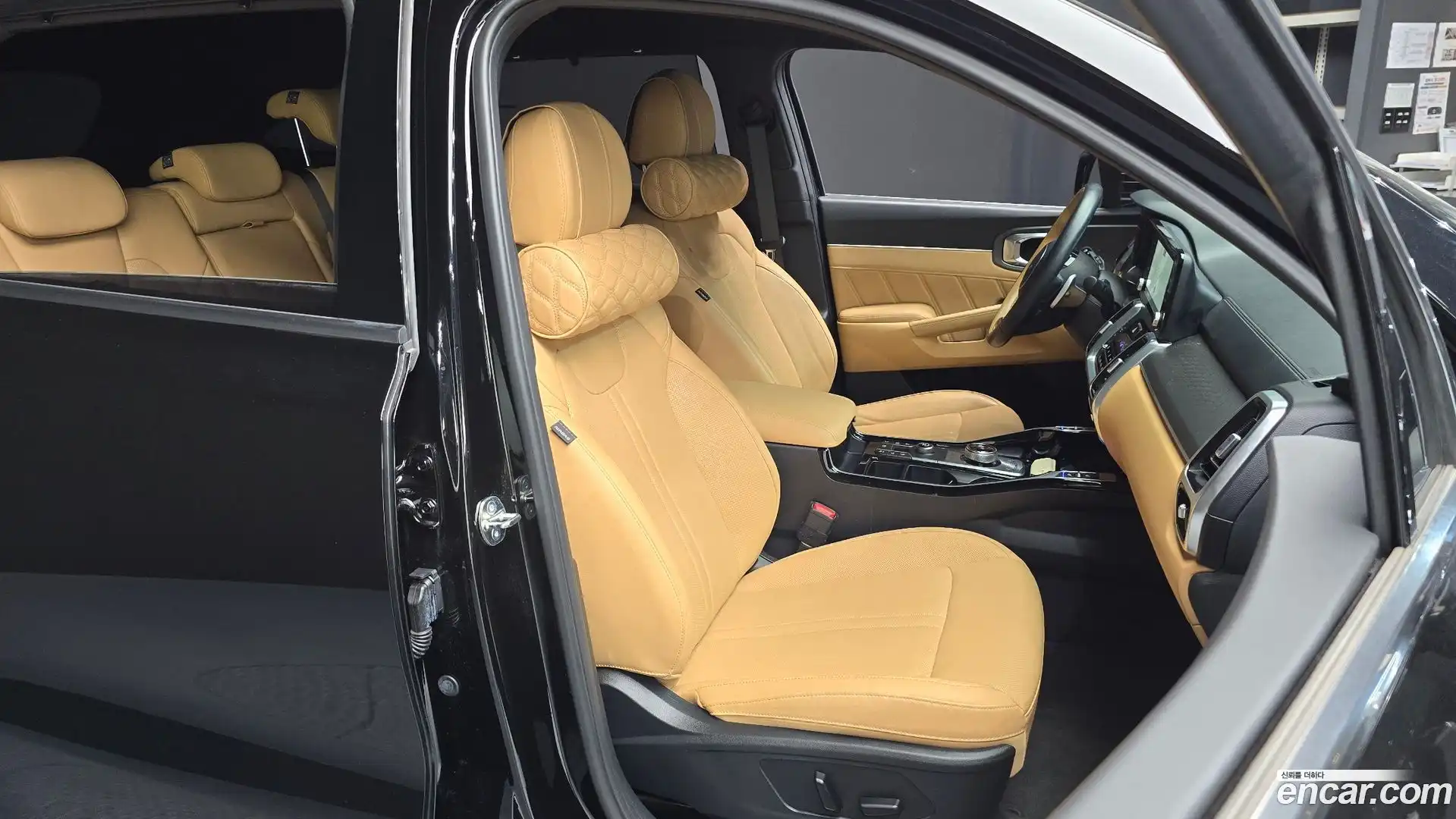 Sorento Kia 2023.4-INNER-036