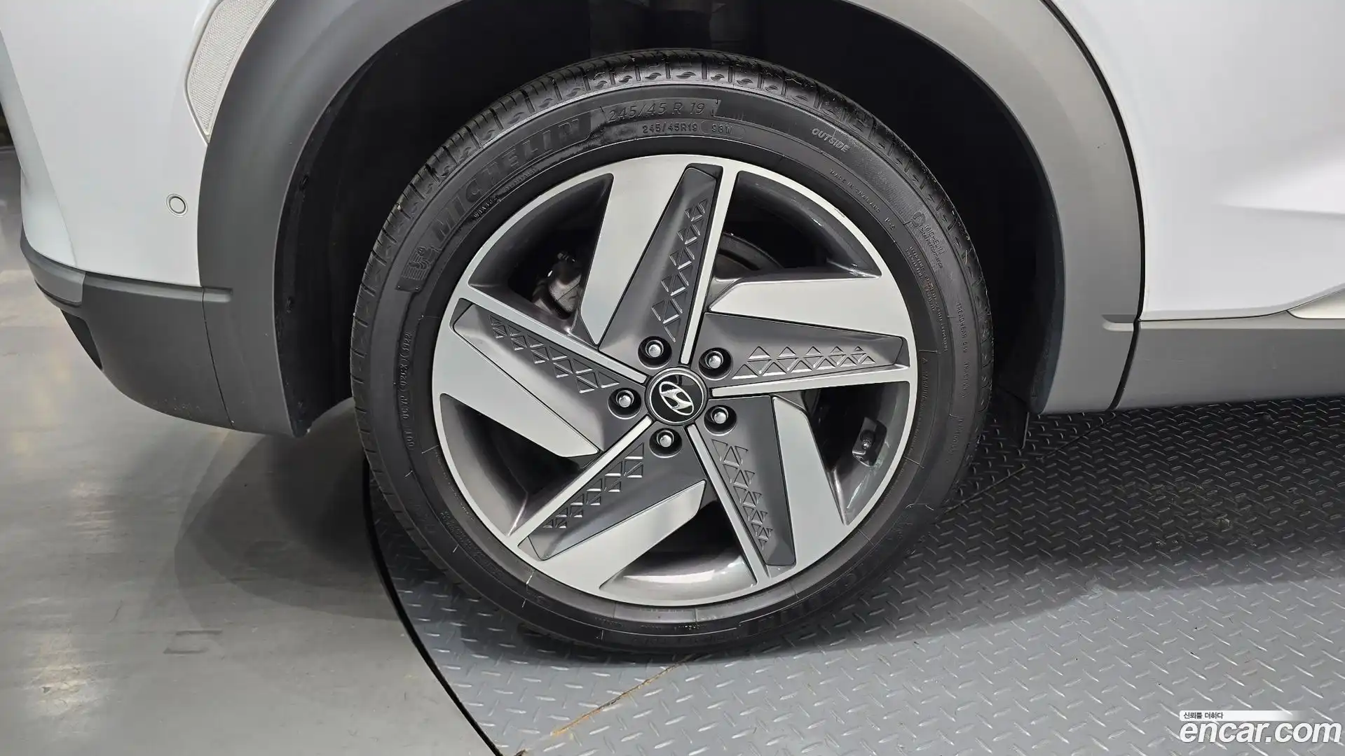 Nexo Hyundai 2023.1-OUTER-005