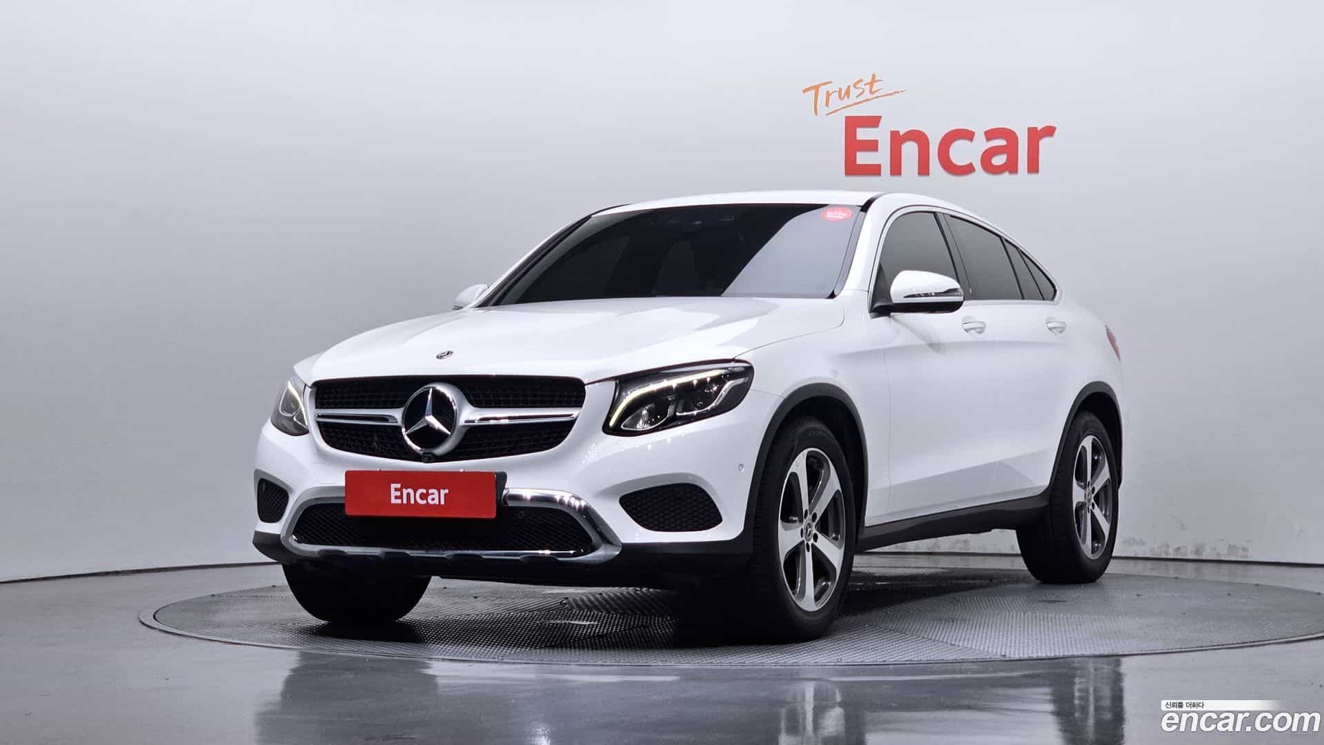 GLC-Class Mercedes-Benz 2019.3-OUTER-001