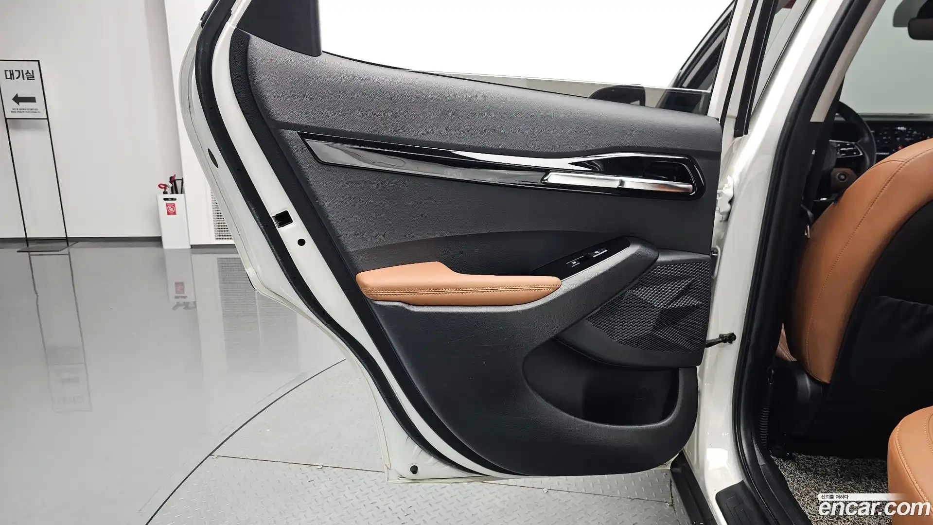 Seltos Kia 2024.1-INNER-035