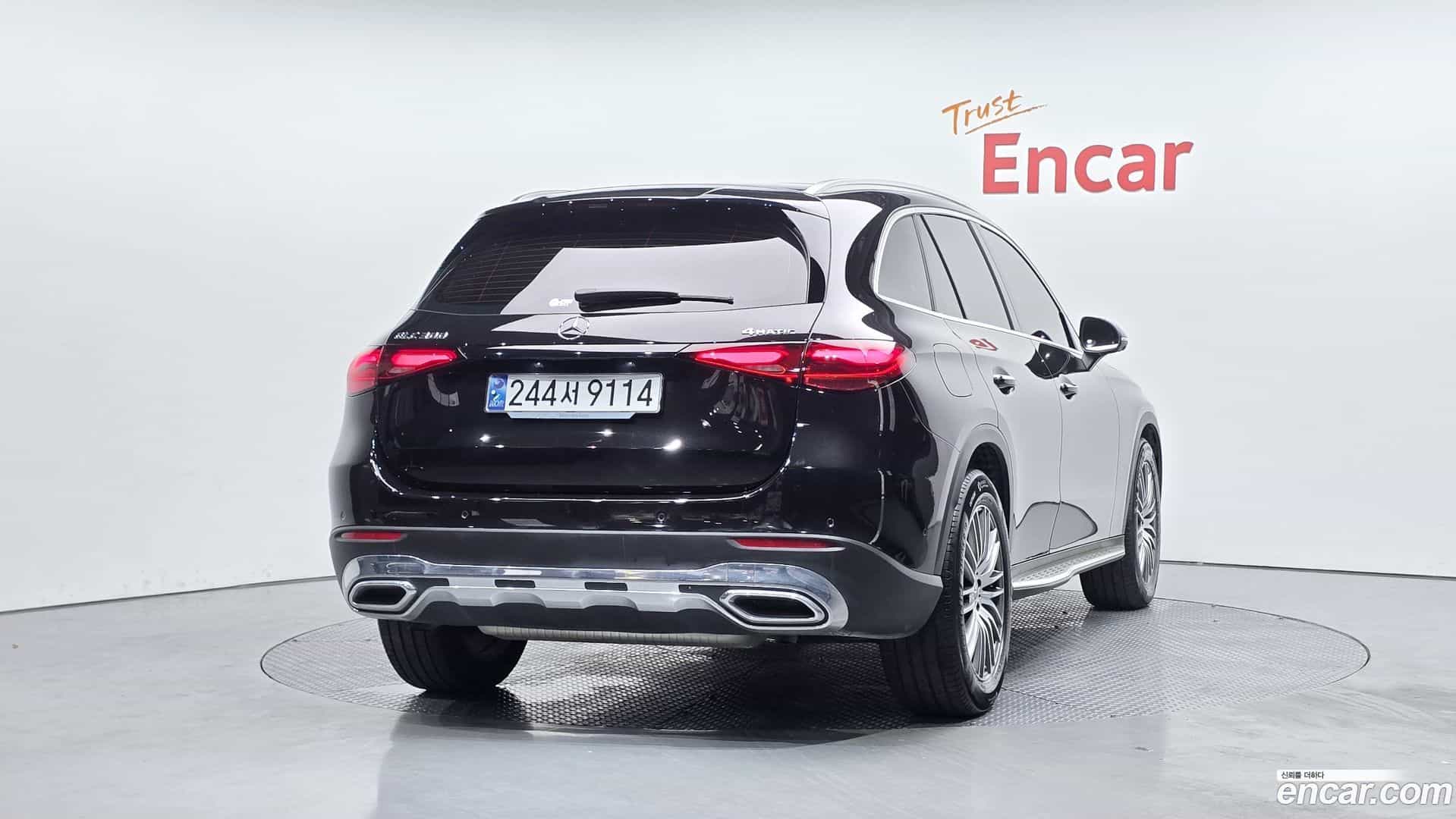 GLC-Class Mercedes-Benz 2024.10-OUTER-004