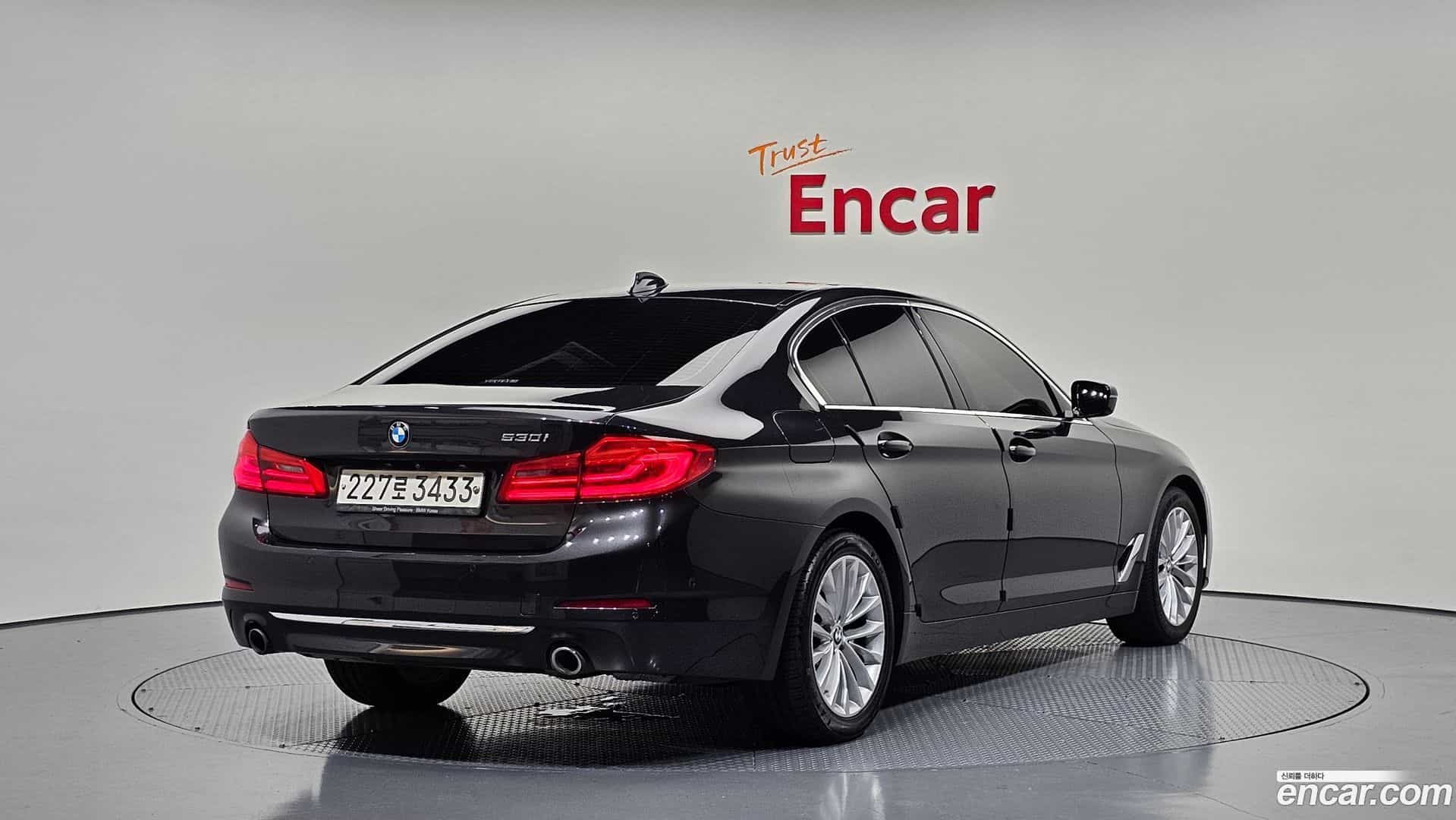5-Series BMW 2019.8-OUTER-002