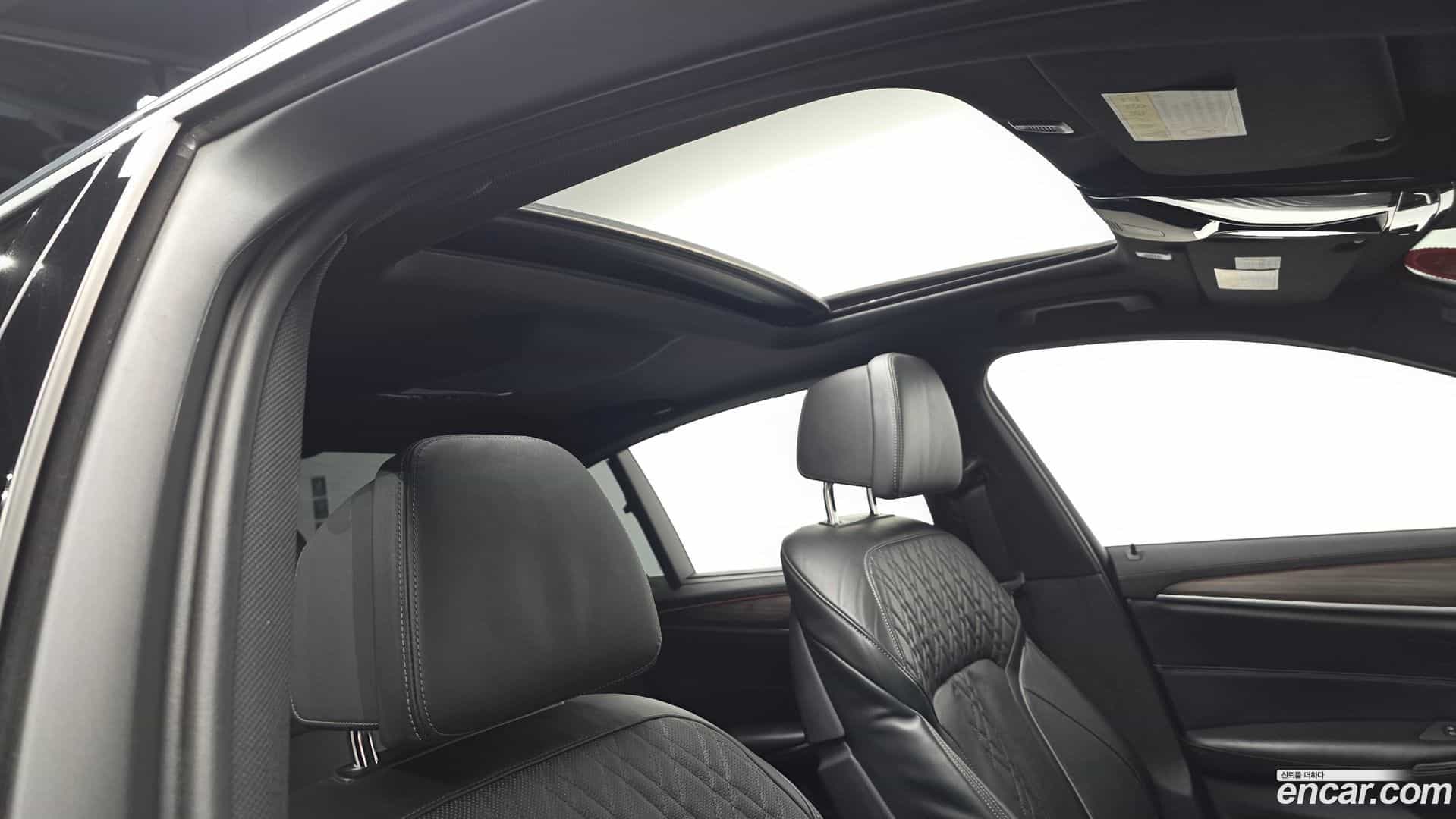 5-Series BMW 2018.3-OPTION-021