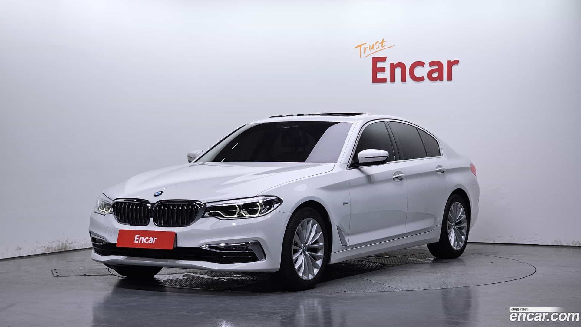 5-Series BMW 2018.5-OUTER-001