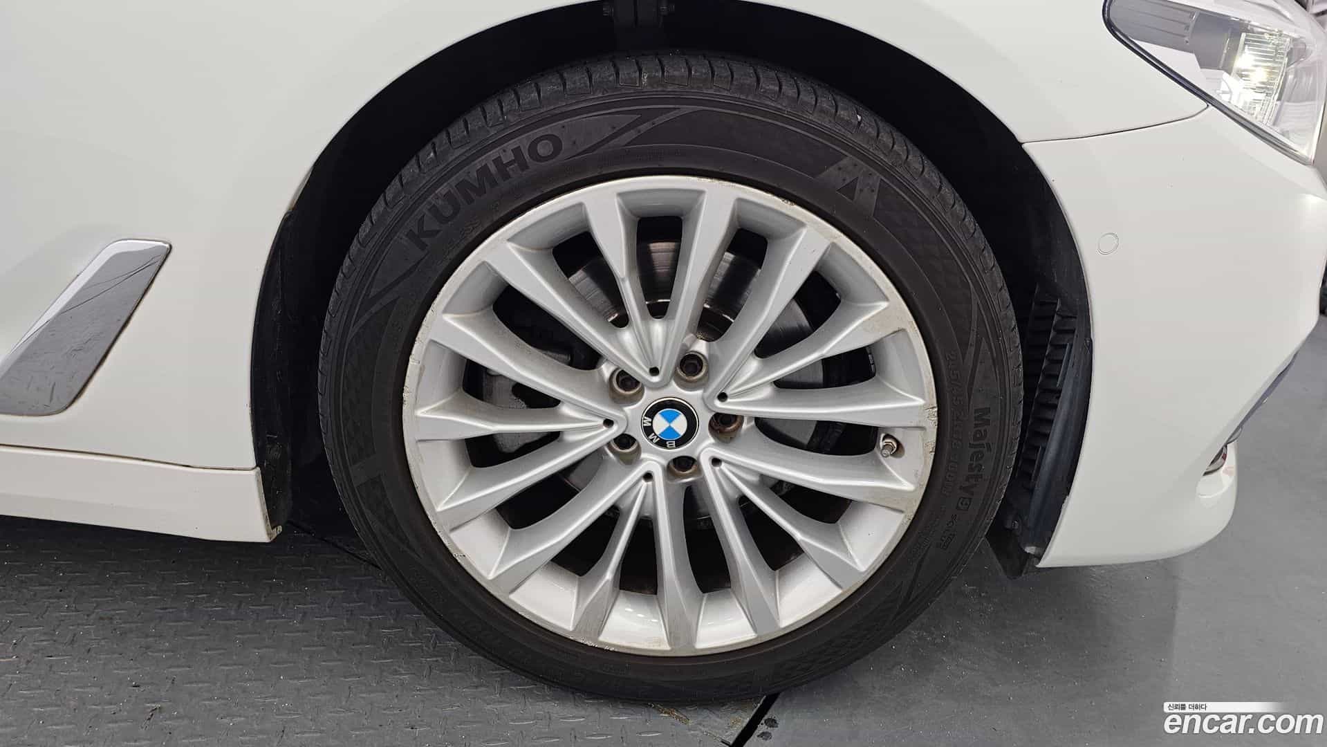 5-Series BMW 2018.5-OUTER-005