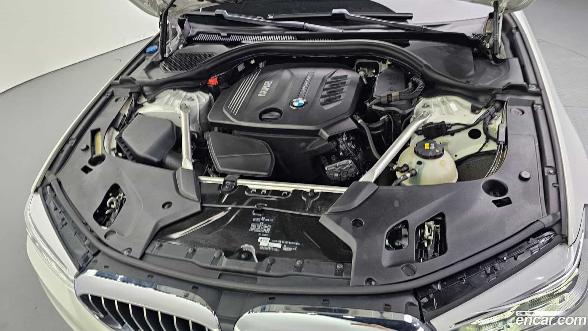 5-Series BMW 2018.5-OUTER-006