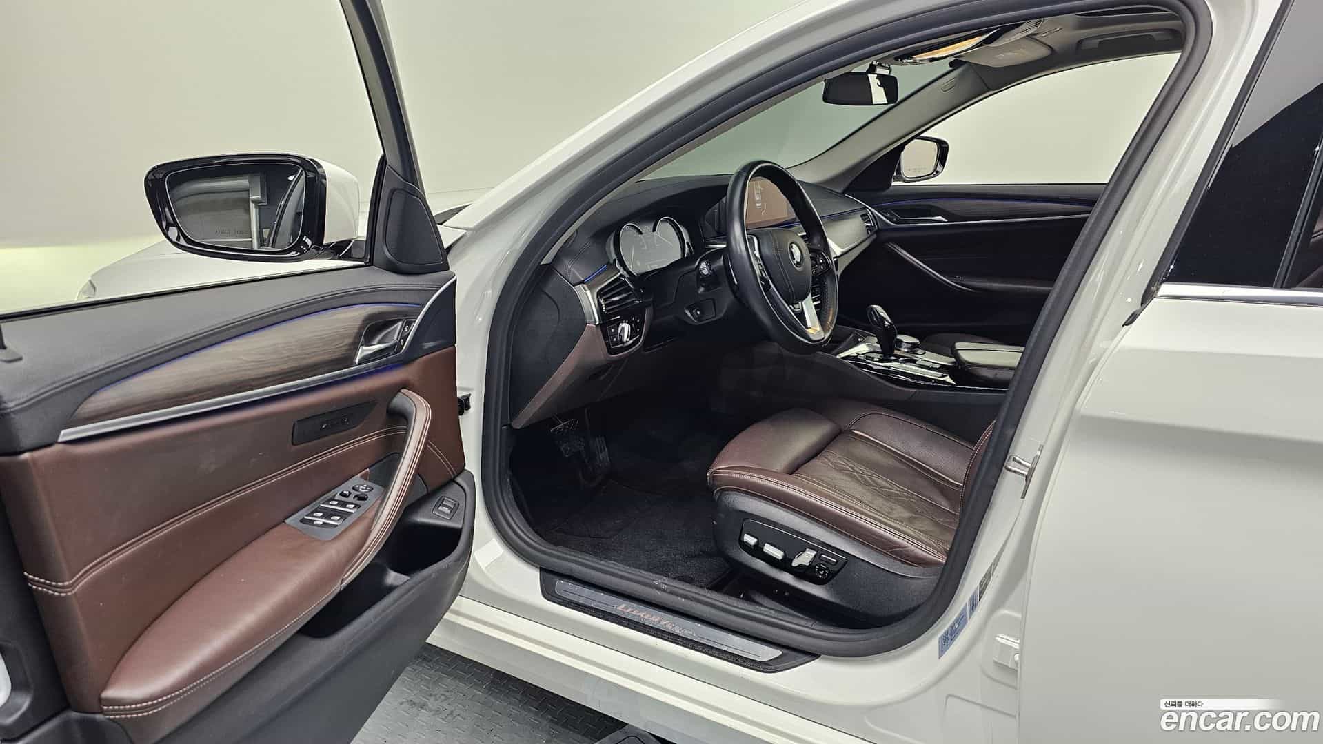 5-Series BMW 2018.5-INNER-010