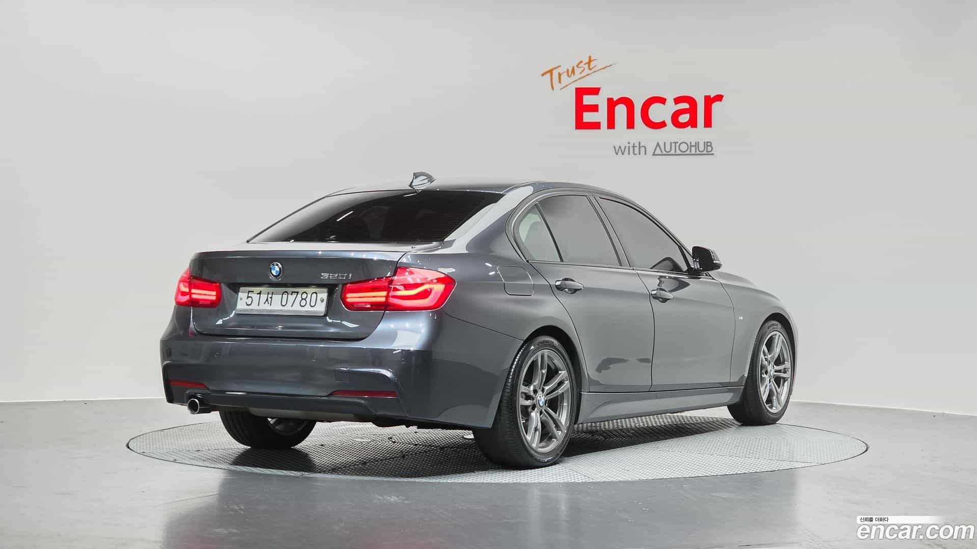 3-Series BMW 2016.5-OUTER-002