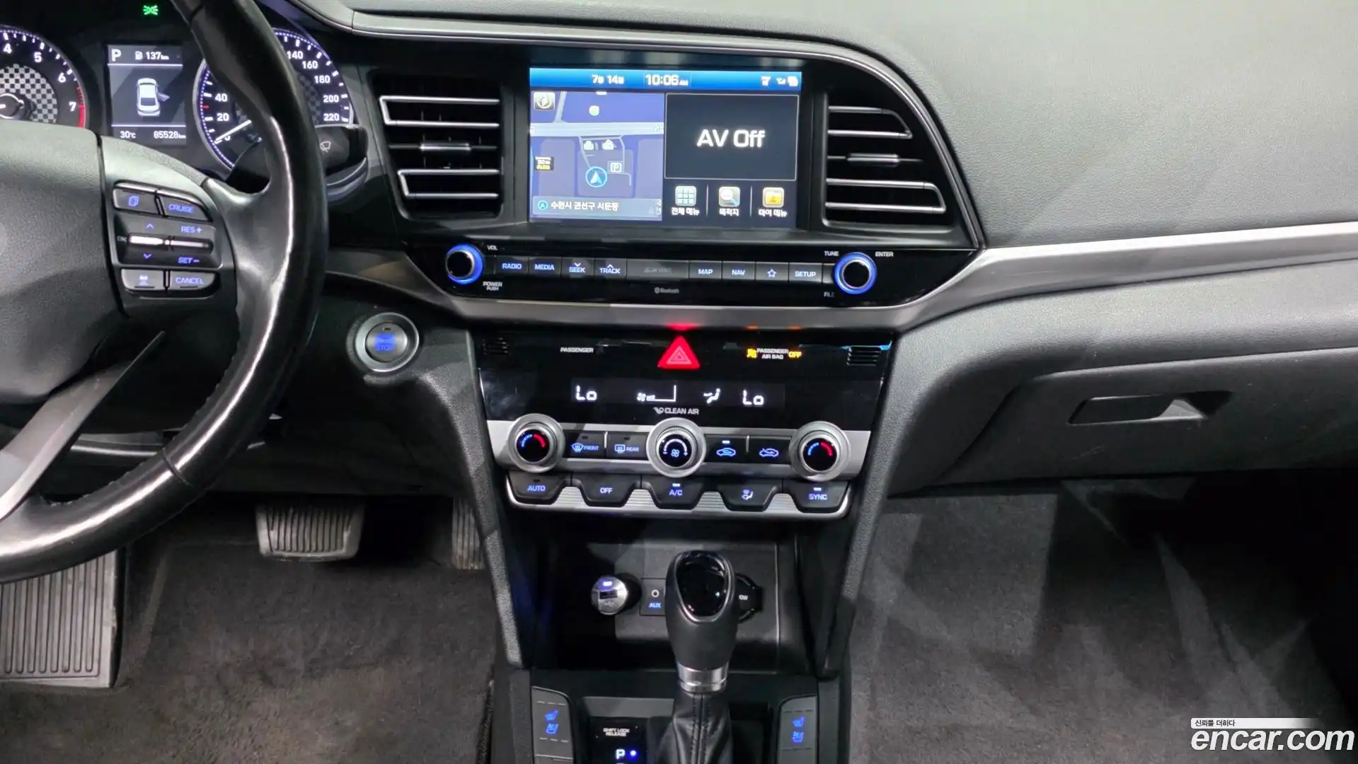 AVANTE Hyundai 2018.8-OPTION-018