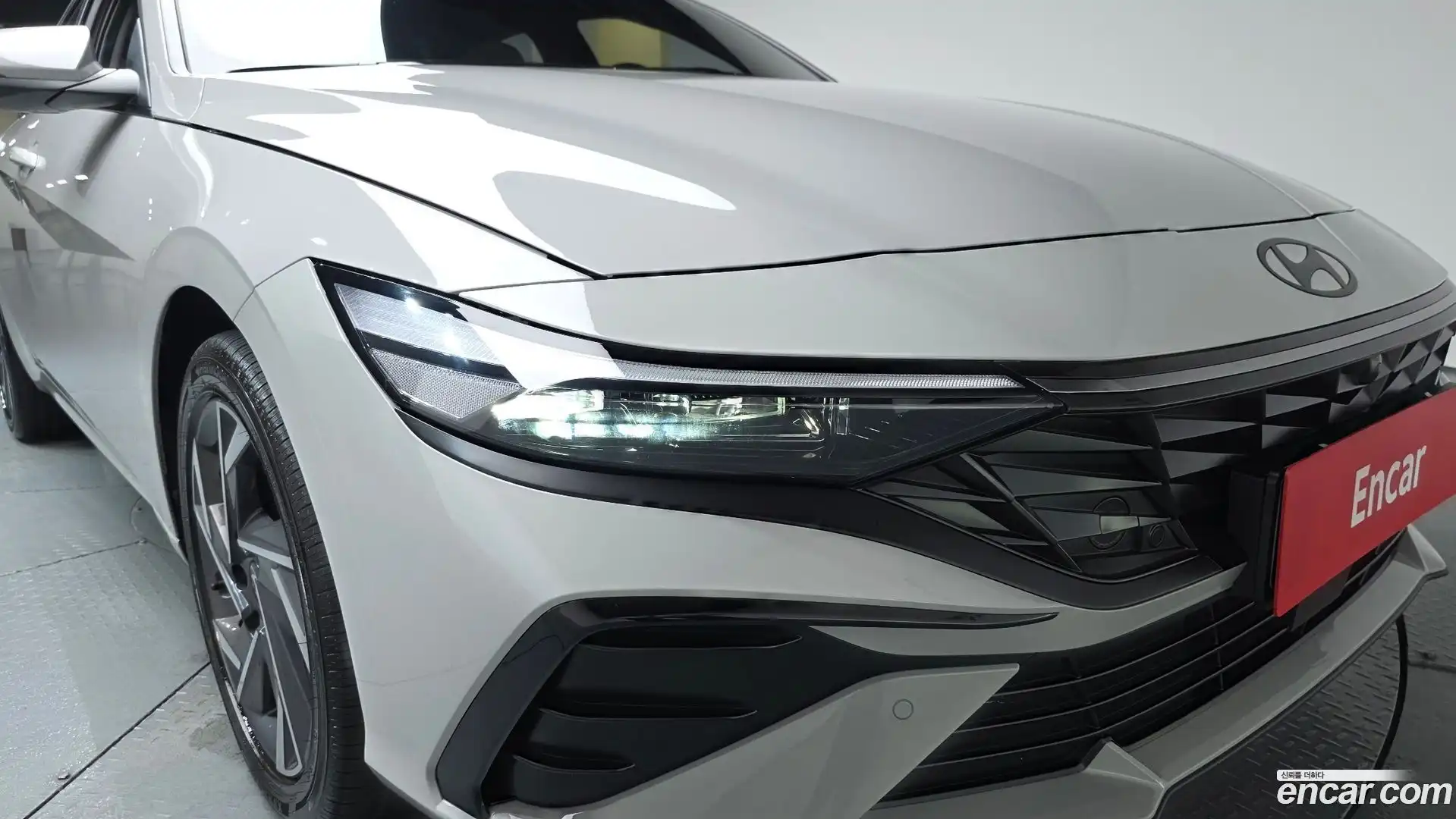 AVANTE Hyundai 2026.0-OUTER-032