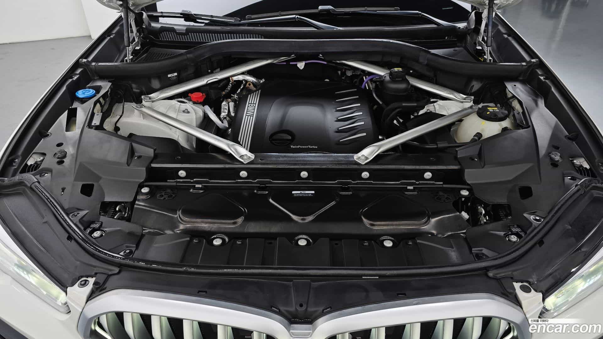 X6 BMW 2022.3-OUTER-006