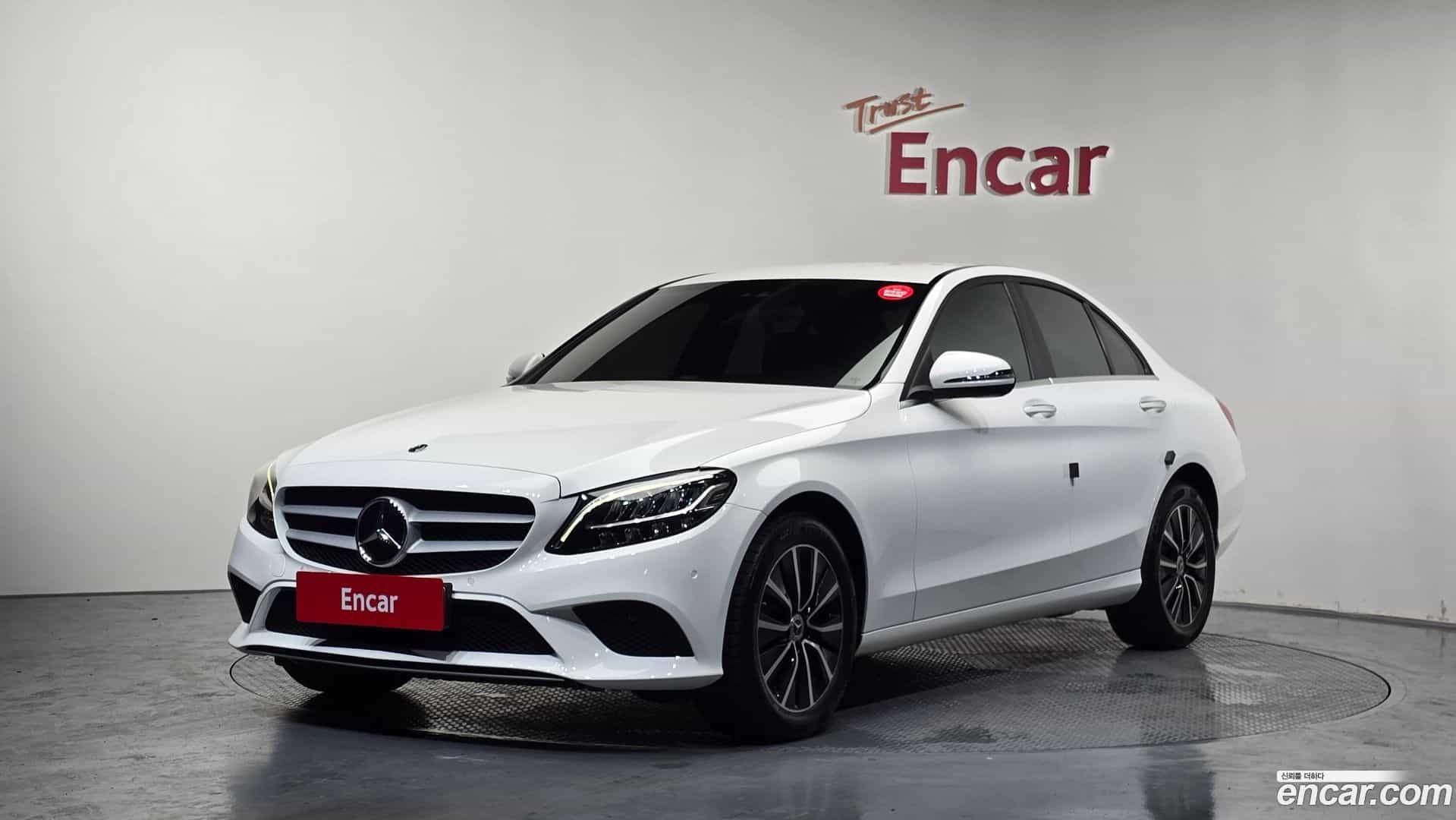 C-Class Mercedes-Benz 2019.9-OUTER-001