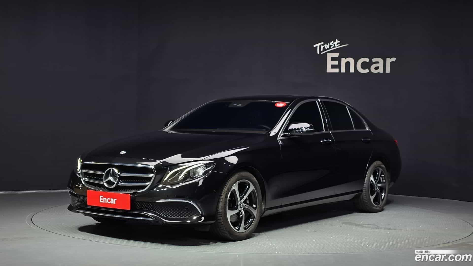 E-Class Mercedes-Benz 2020.6-OUTER-001