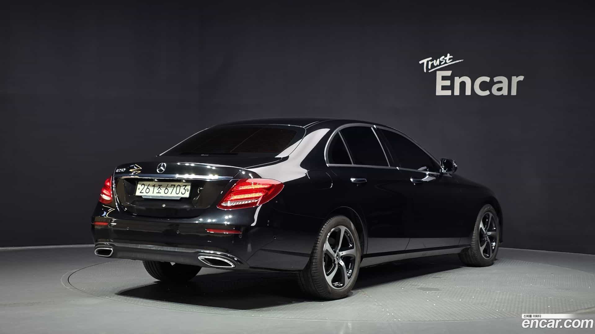 E-Class Mercedes-Benz 2020.6-OUTER-002
