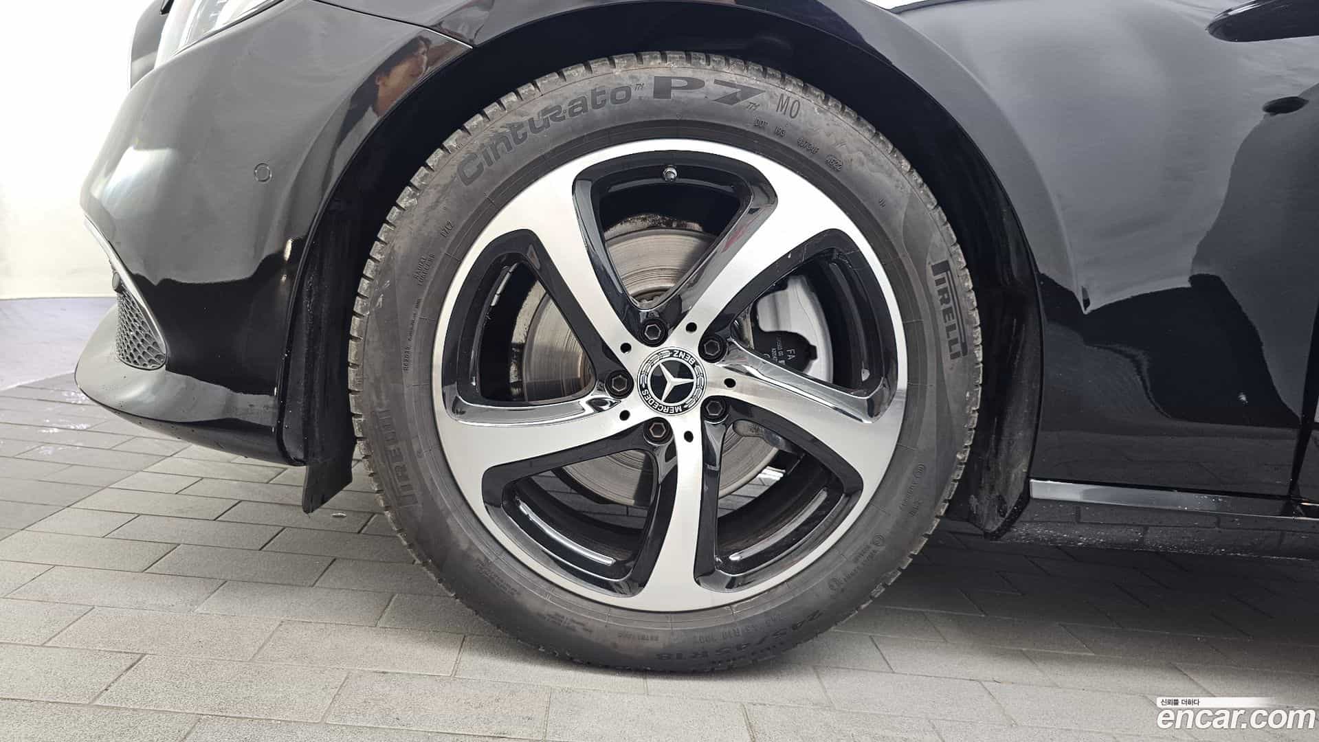 E-Class Mercedes-Benz 2020.6-OUTER-005