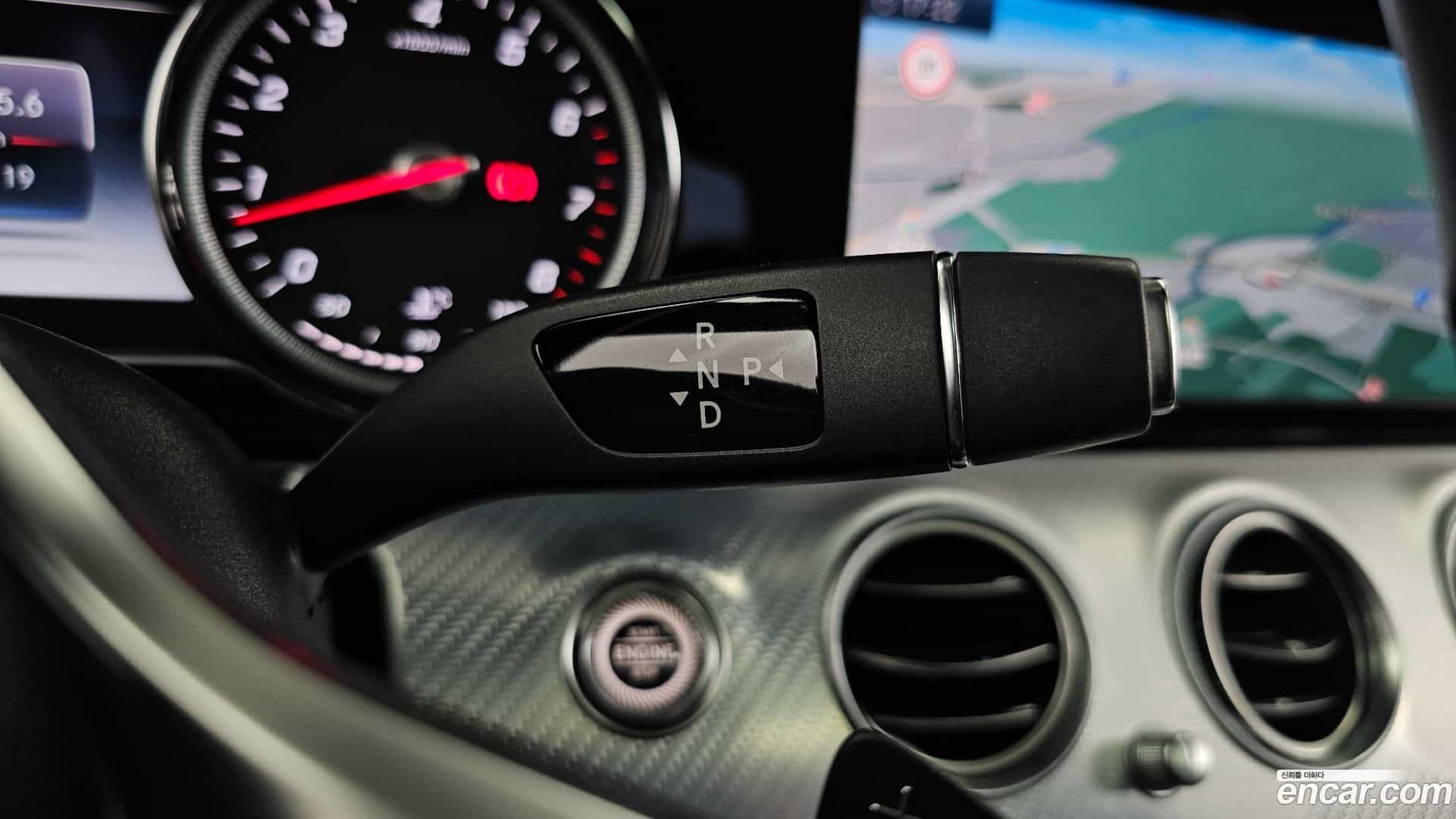 E-Class Mercedes-Benz 2020.6-INNER-009