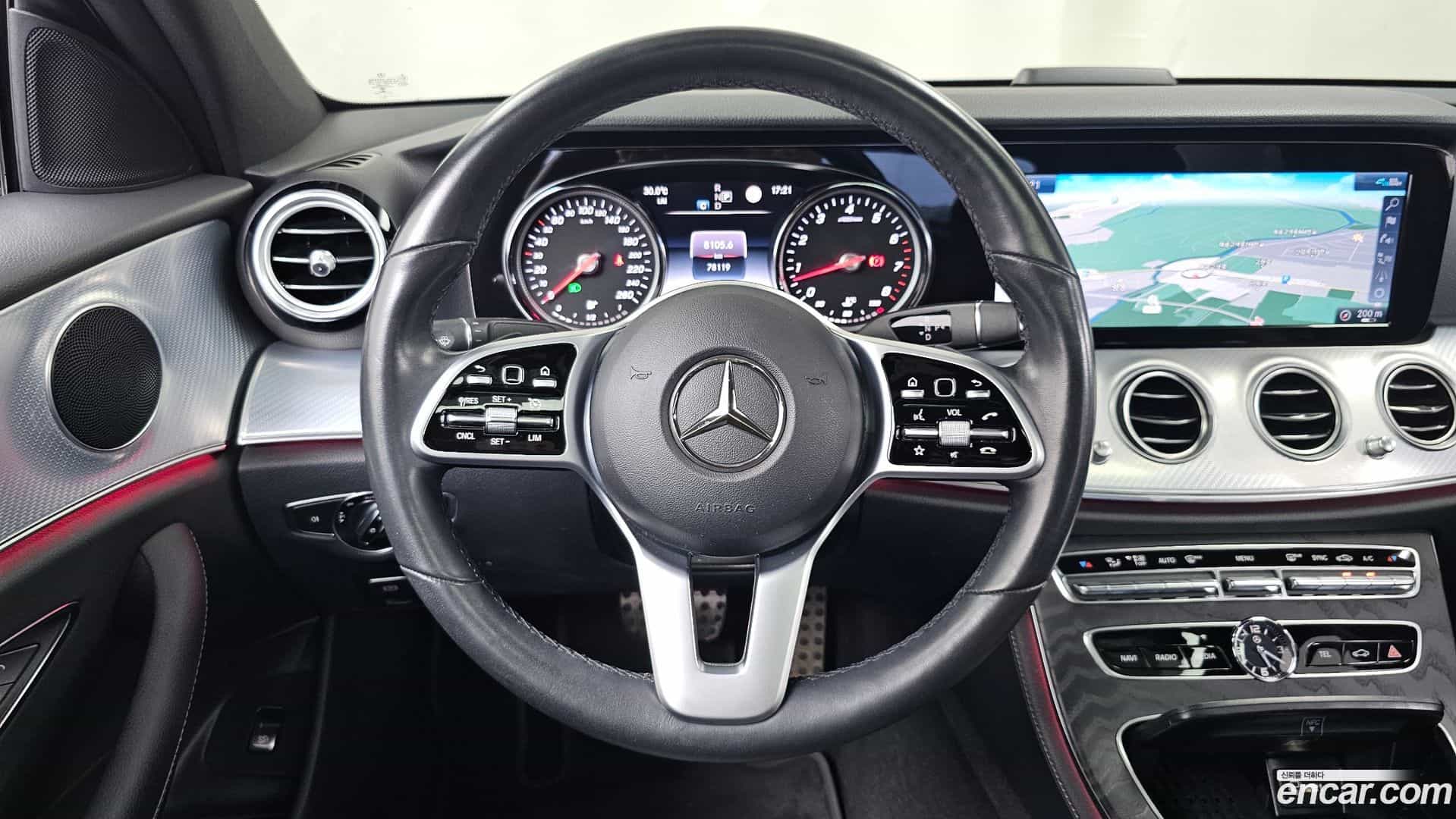 E-Class Mercedes-Benz 2020.6-OPTION-017