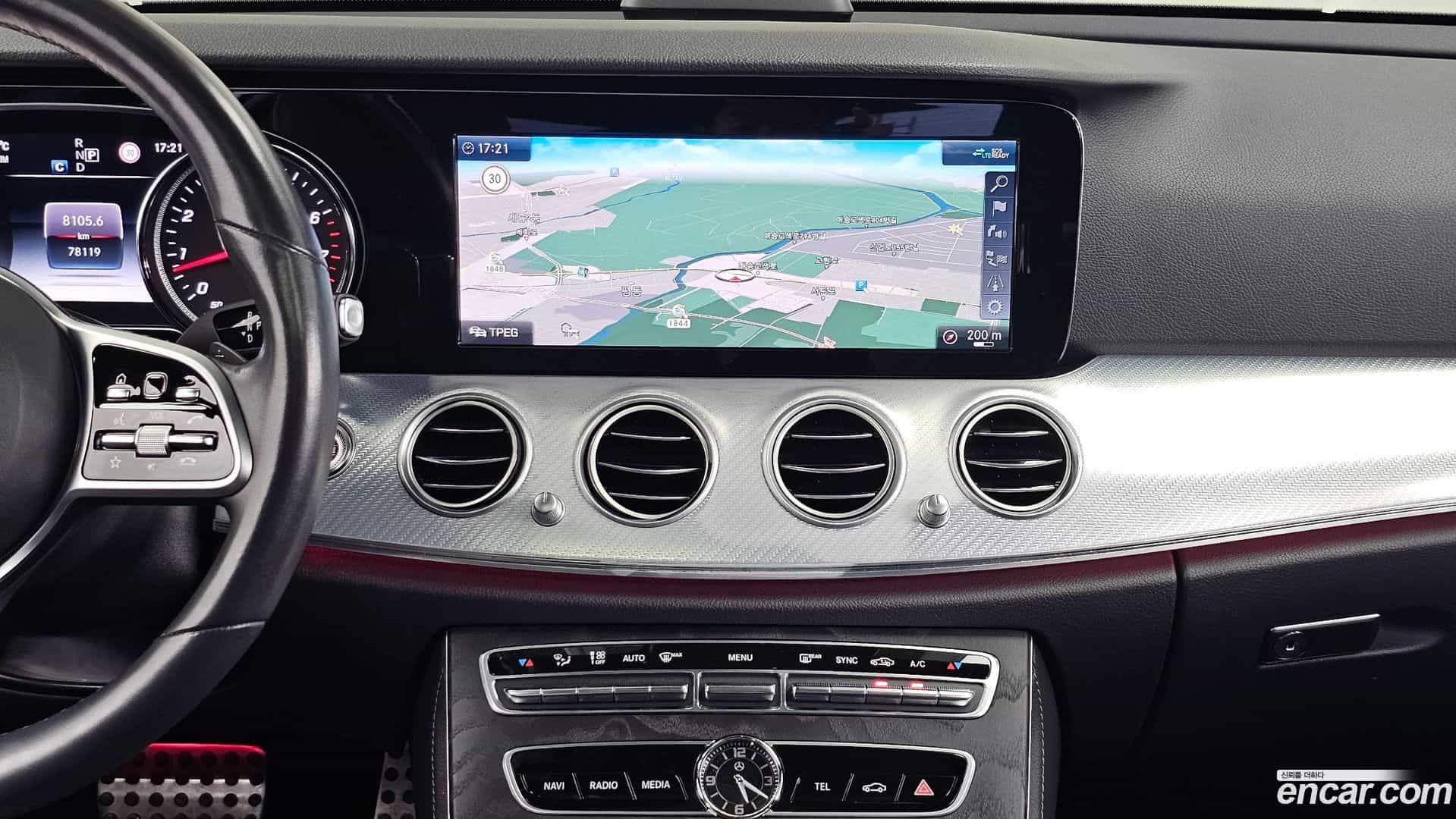 E-Class Mercedes-Benz 2020.6-OPTION-018