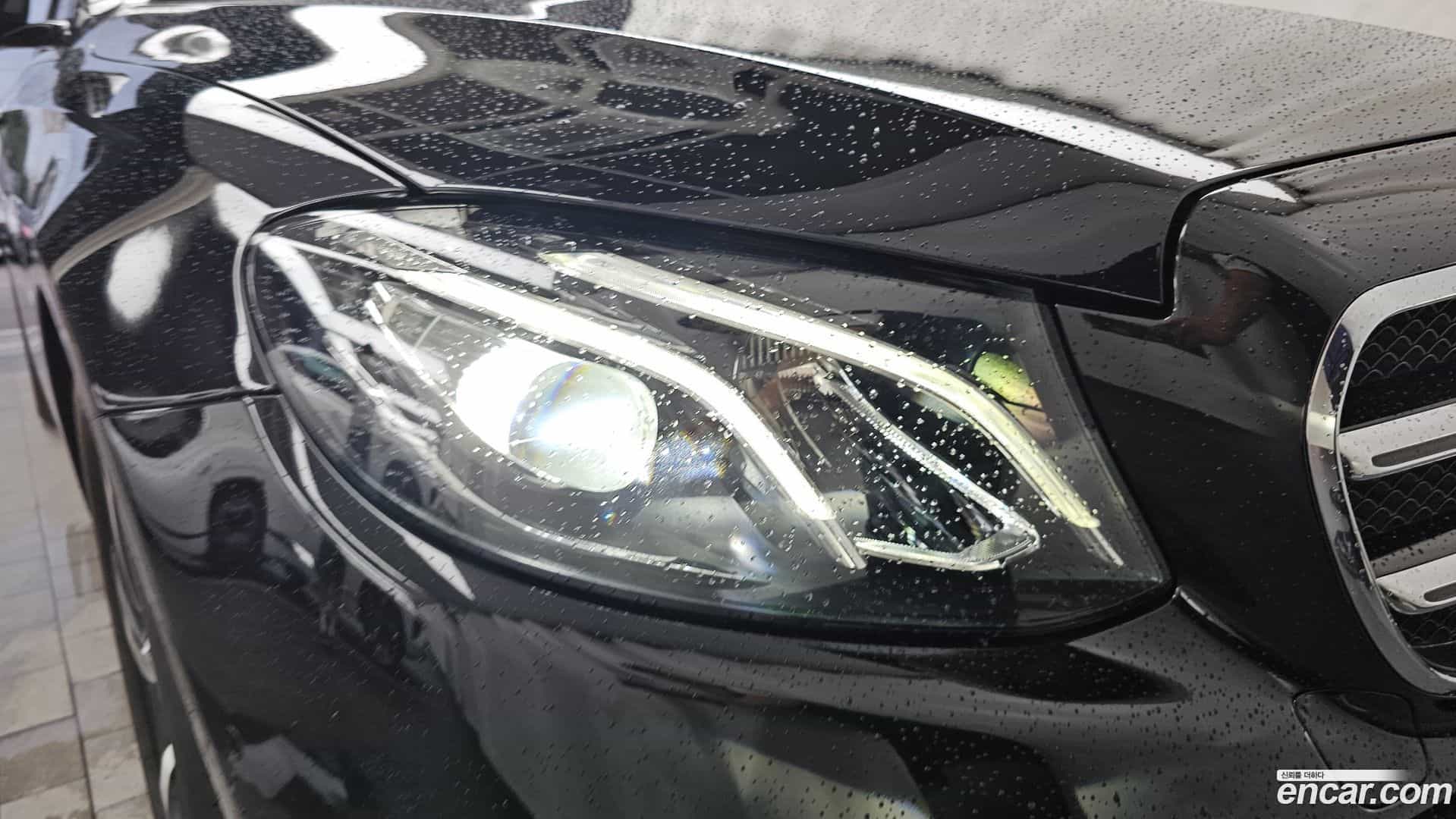 E-Class Mercedes-Benz 2020.6-OUTER-032
