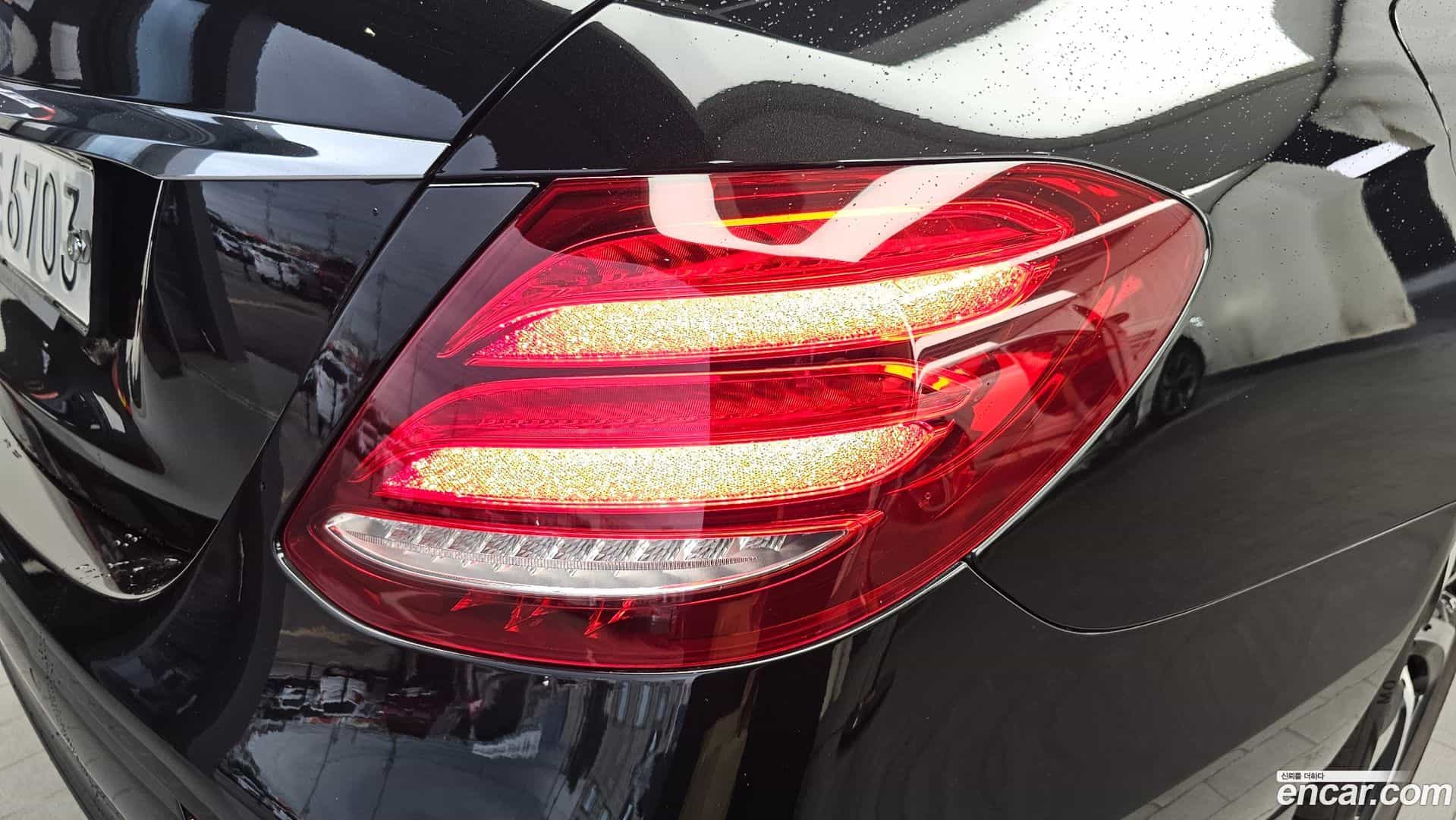 E-Class Mercedes-Benz 2020.6-OUTER-033
