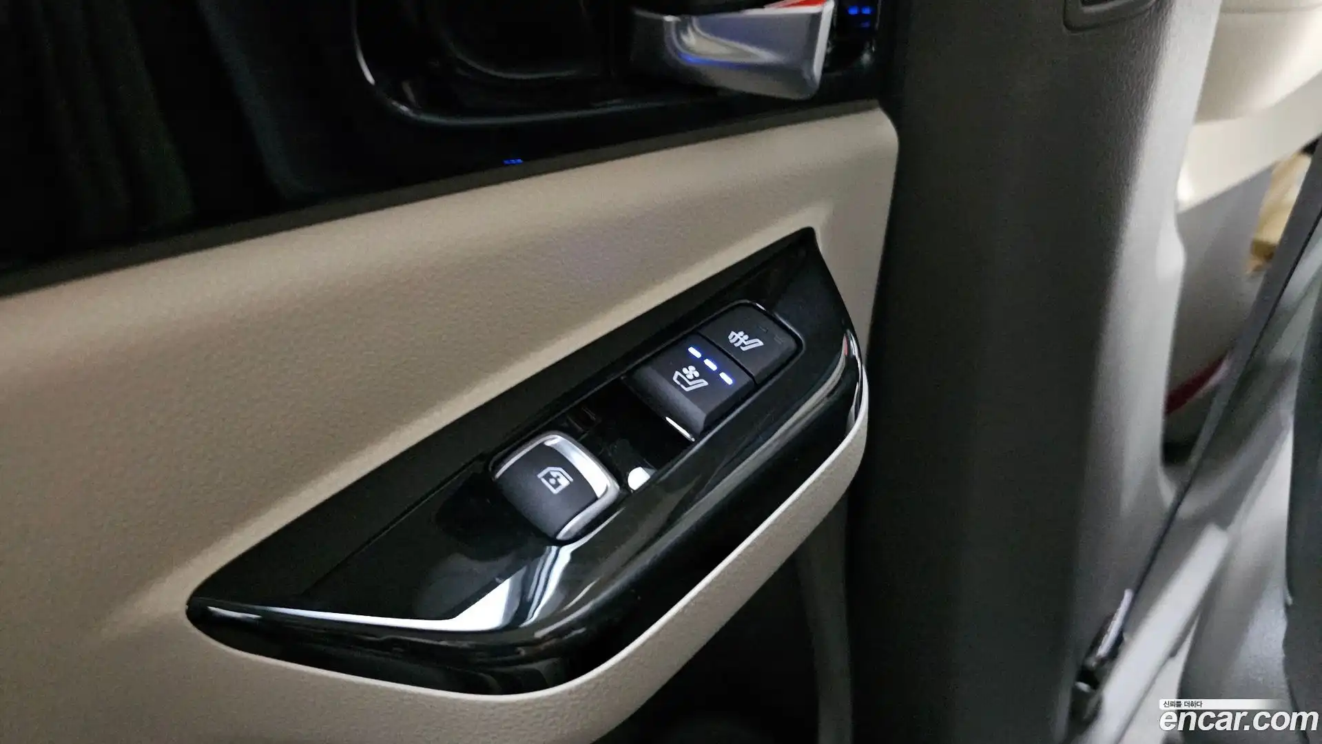 Canival Kia 2022.4-OPTION-023